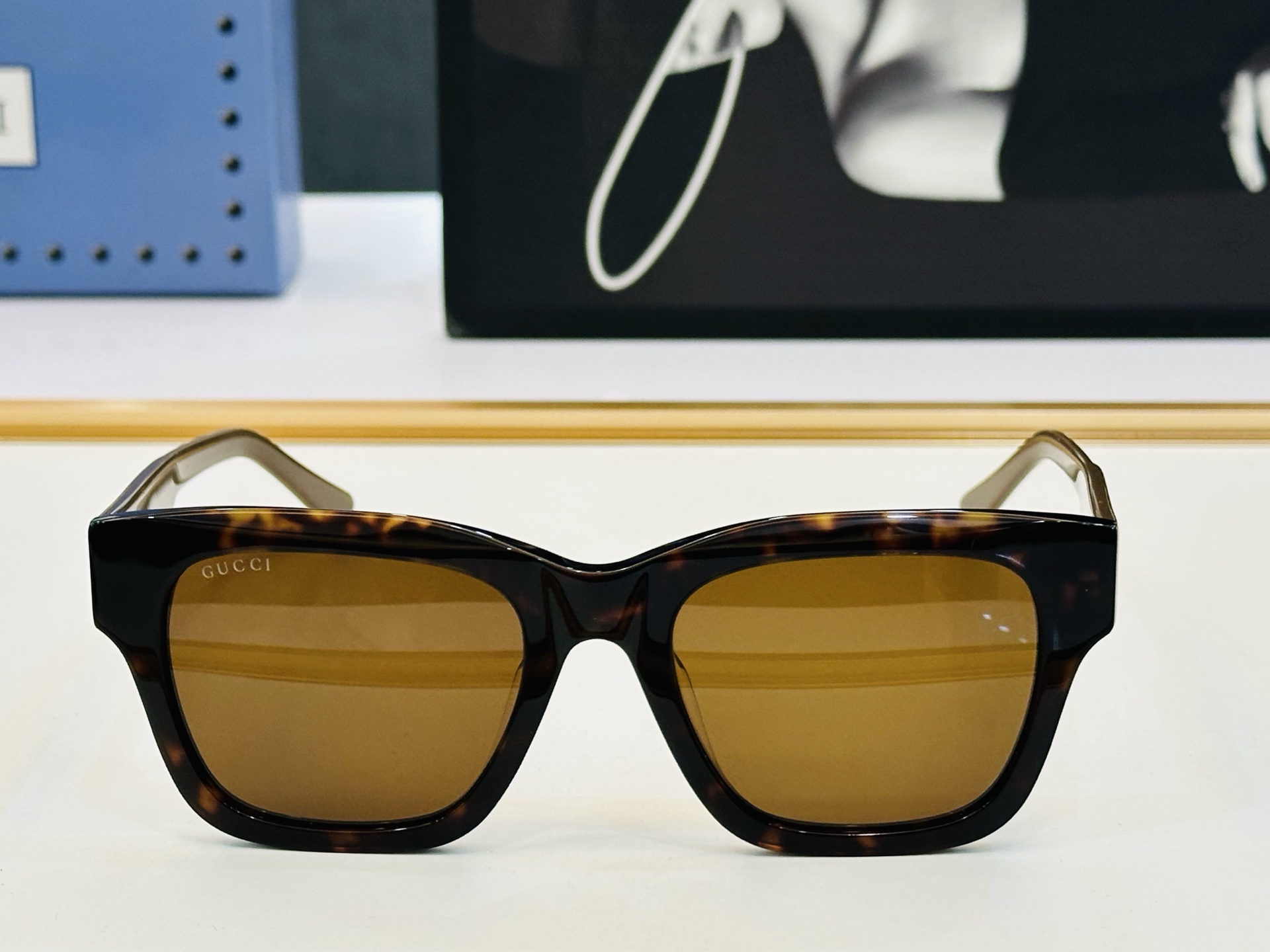 GUCCl*古家 时尚太阳镜 GG1669S Size：52口21-145 🎈超时尚☀☀💝🙏 L镜腿 完