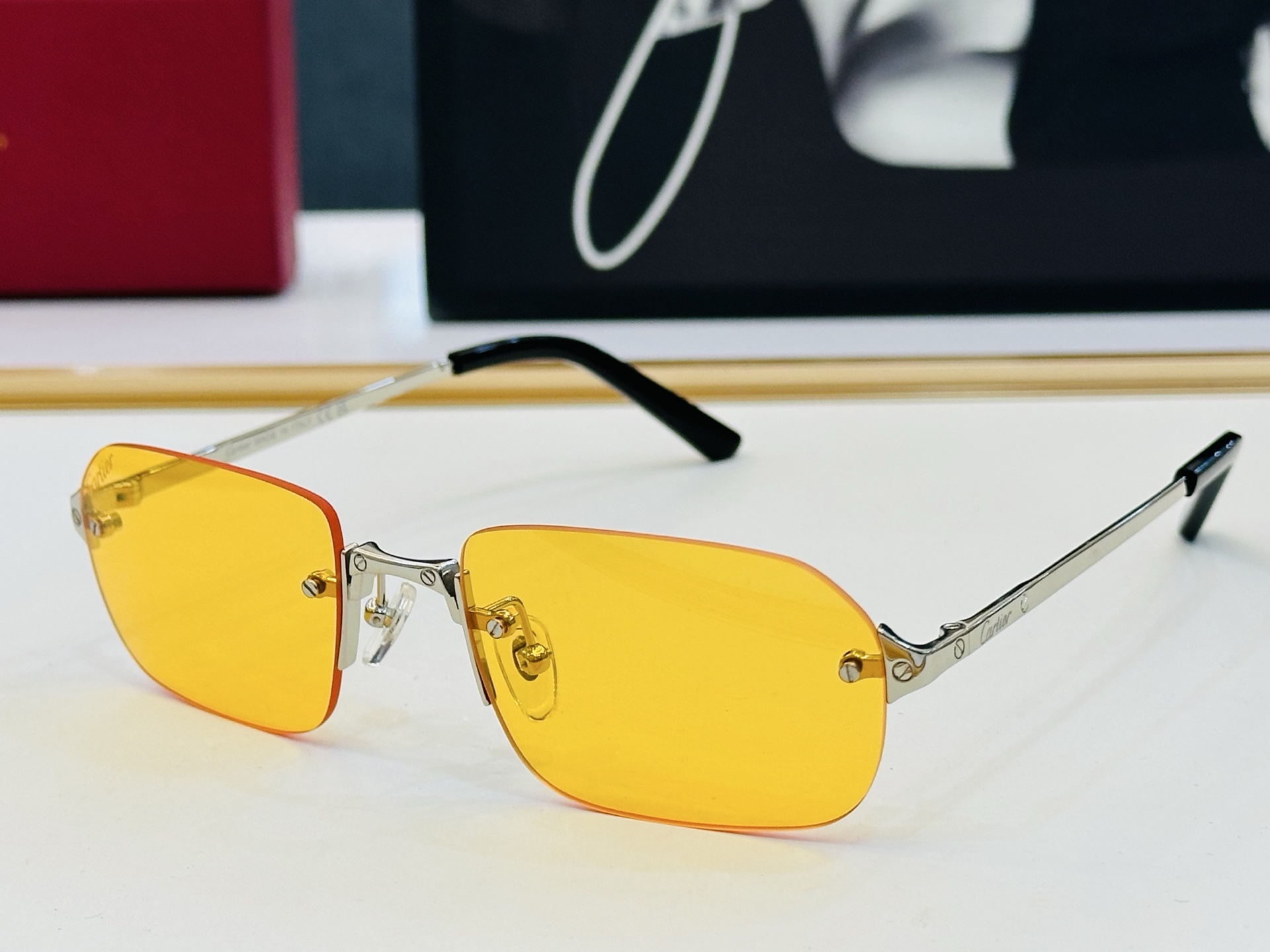 Cartie* 卡家 太阳镜 CT0460S Size：56口20-145  电镀工艺精湛气质十足！C男