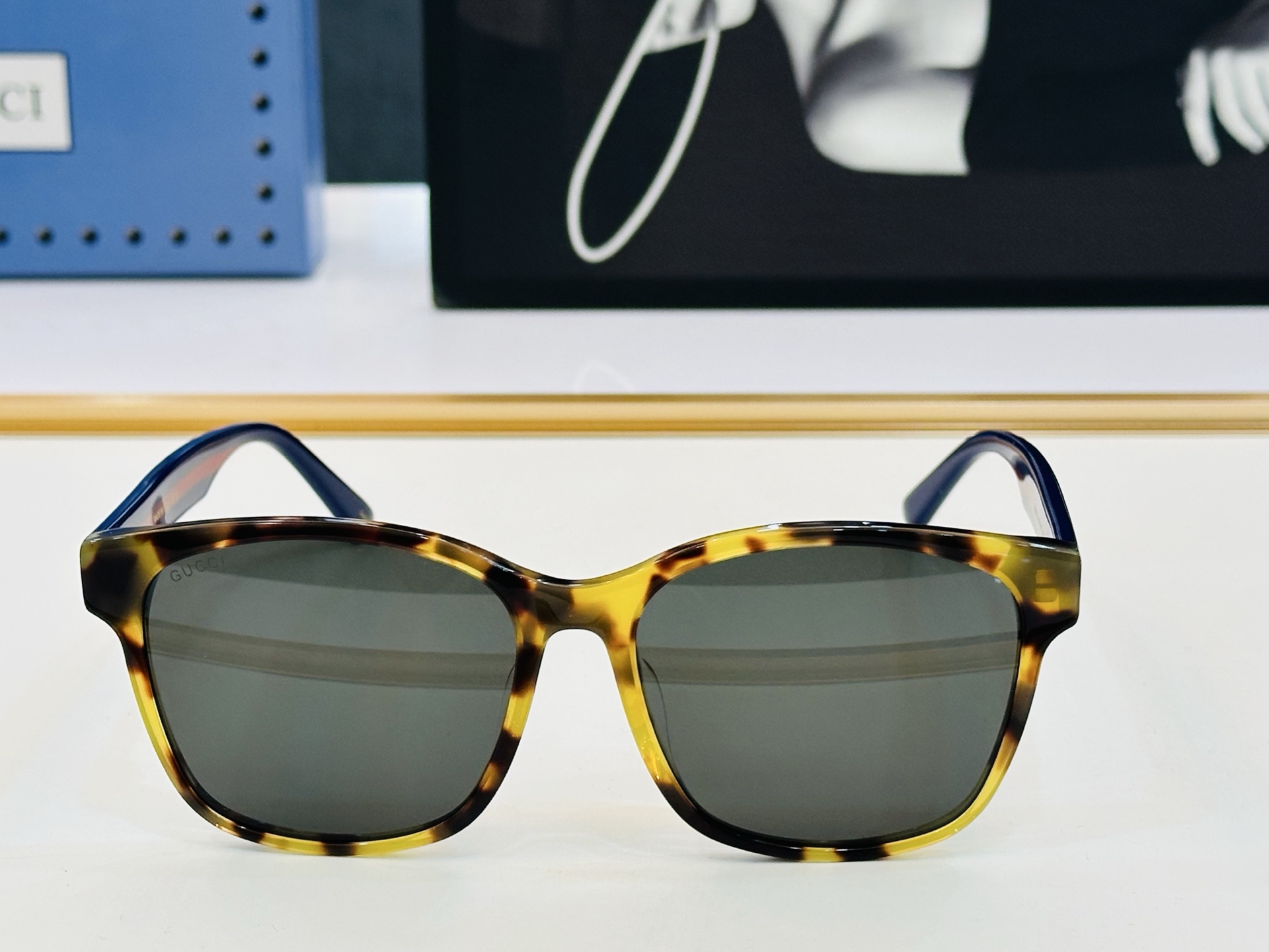 🔺GUCC*🔻 古家GG0417SK Size：56口17-145 原版墨镜搭配镜框🔝🔝时尚靓丽 J个性