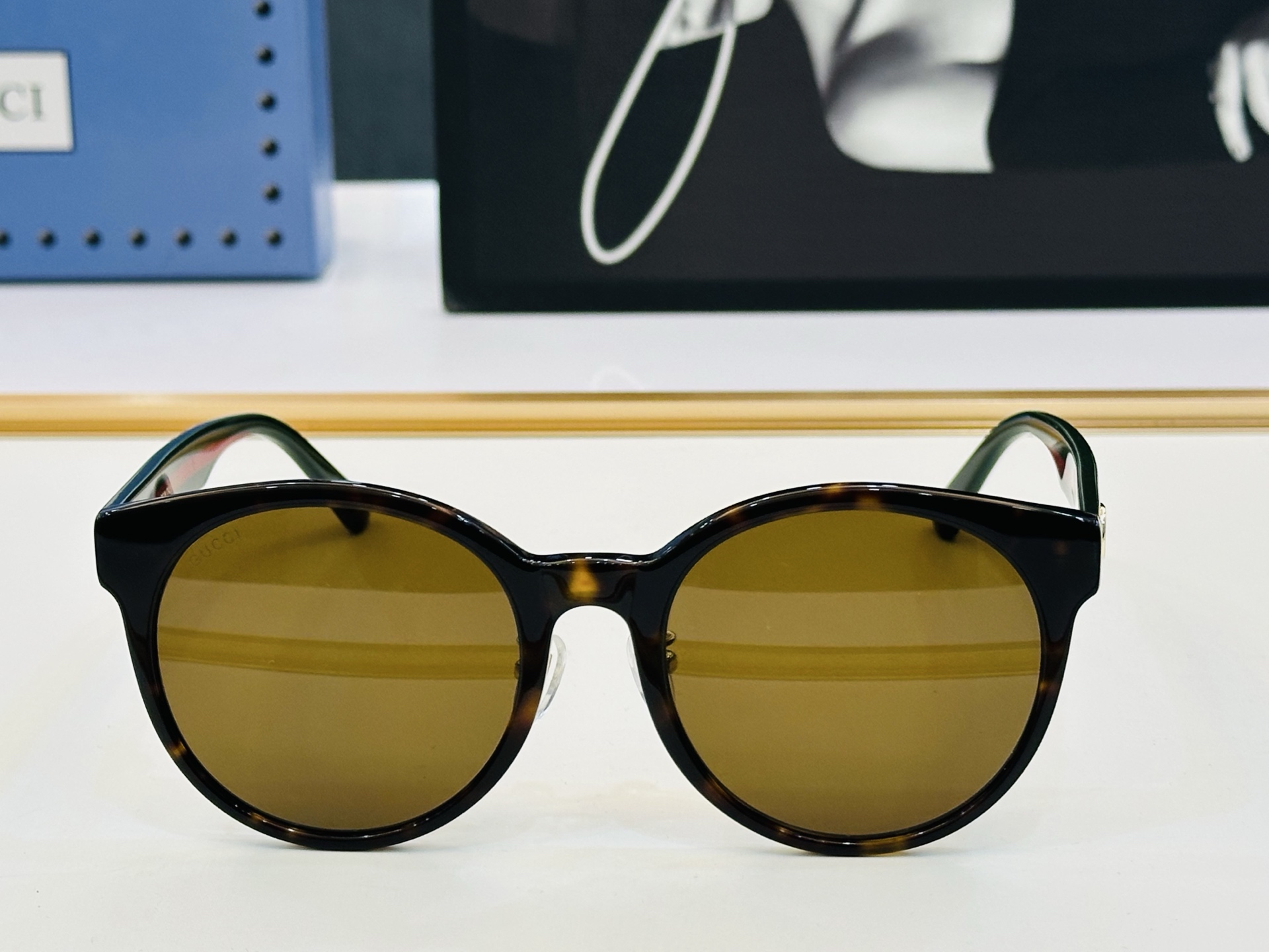 🔺GUCC*🔻 古家GG0416SK Size：54口20-145 原版墨镜搭配镜框🔝🔝时尚靓丽 J个性