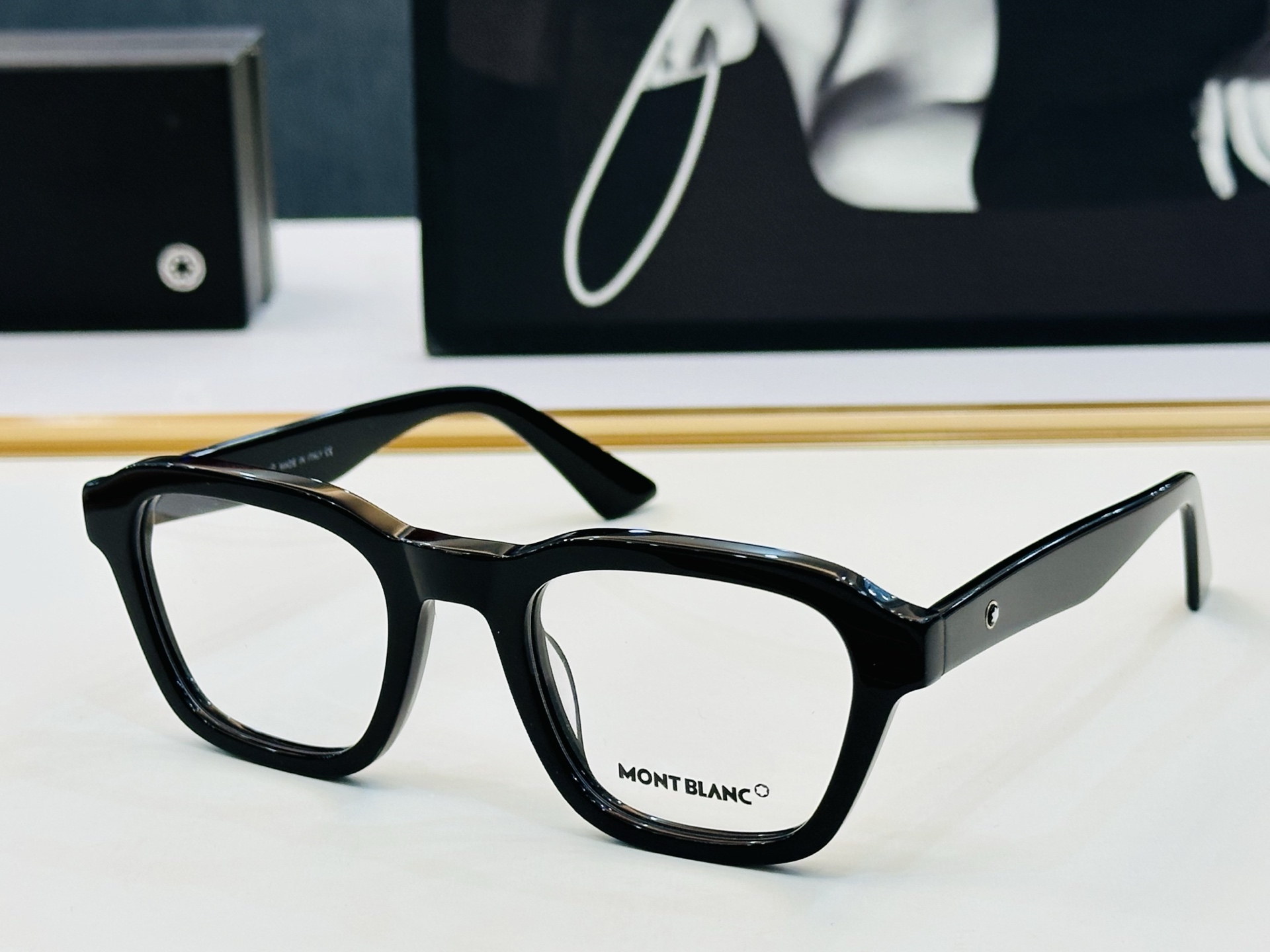 MB0384S Size：51口23-145 🌤万宝龙  非常能彰显一个人的品味品质做工稳实 L 配光架