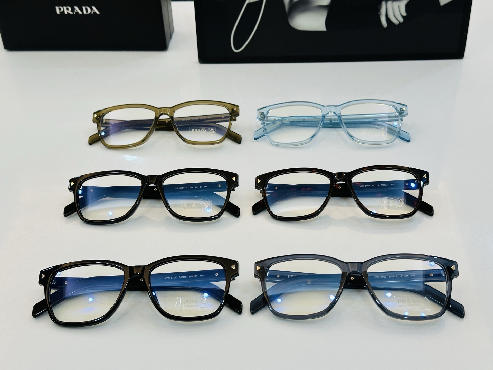 🔺PRAD*🔻普家 VPR B10V Size：54口18-150 眼镜系列堪称精湛制作 彰显独特个性 