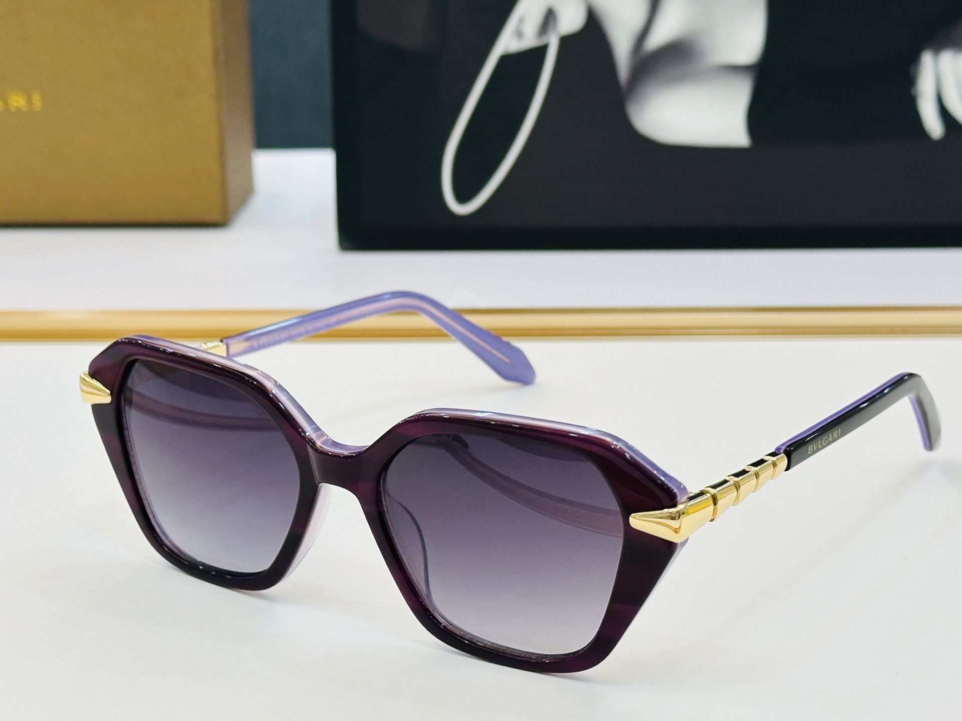 🆕款 官网同售 宝格家 BV50028    👍 Size ：53口18-145 绝对要买😎品质非常完美