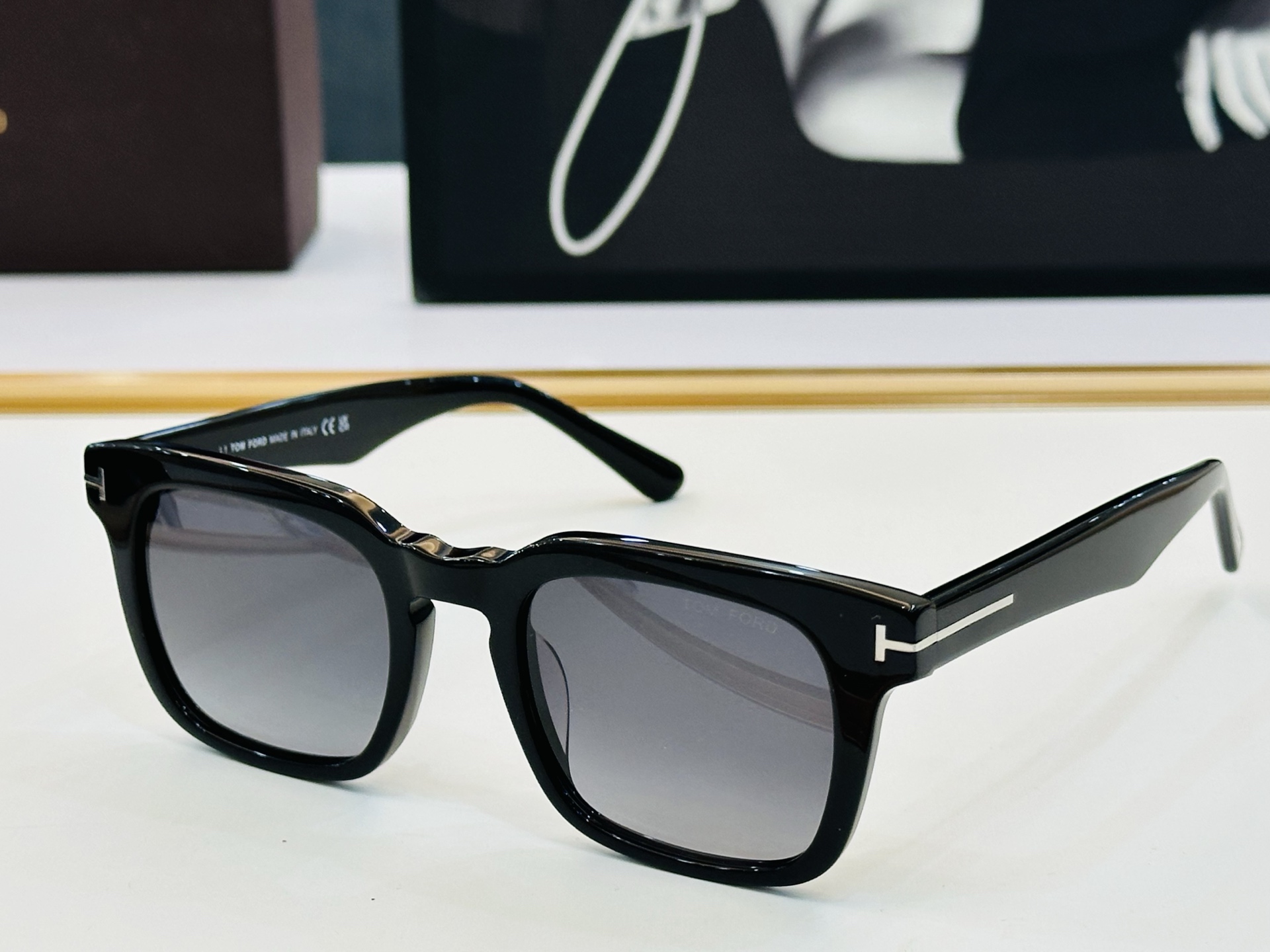 🎉TOM FOR*🎉汤姆家  Model FT0751 Size：50口22-145 时尚框 板材太阳镜