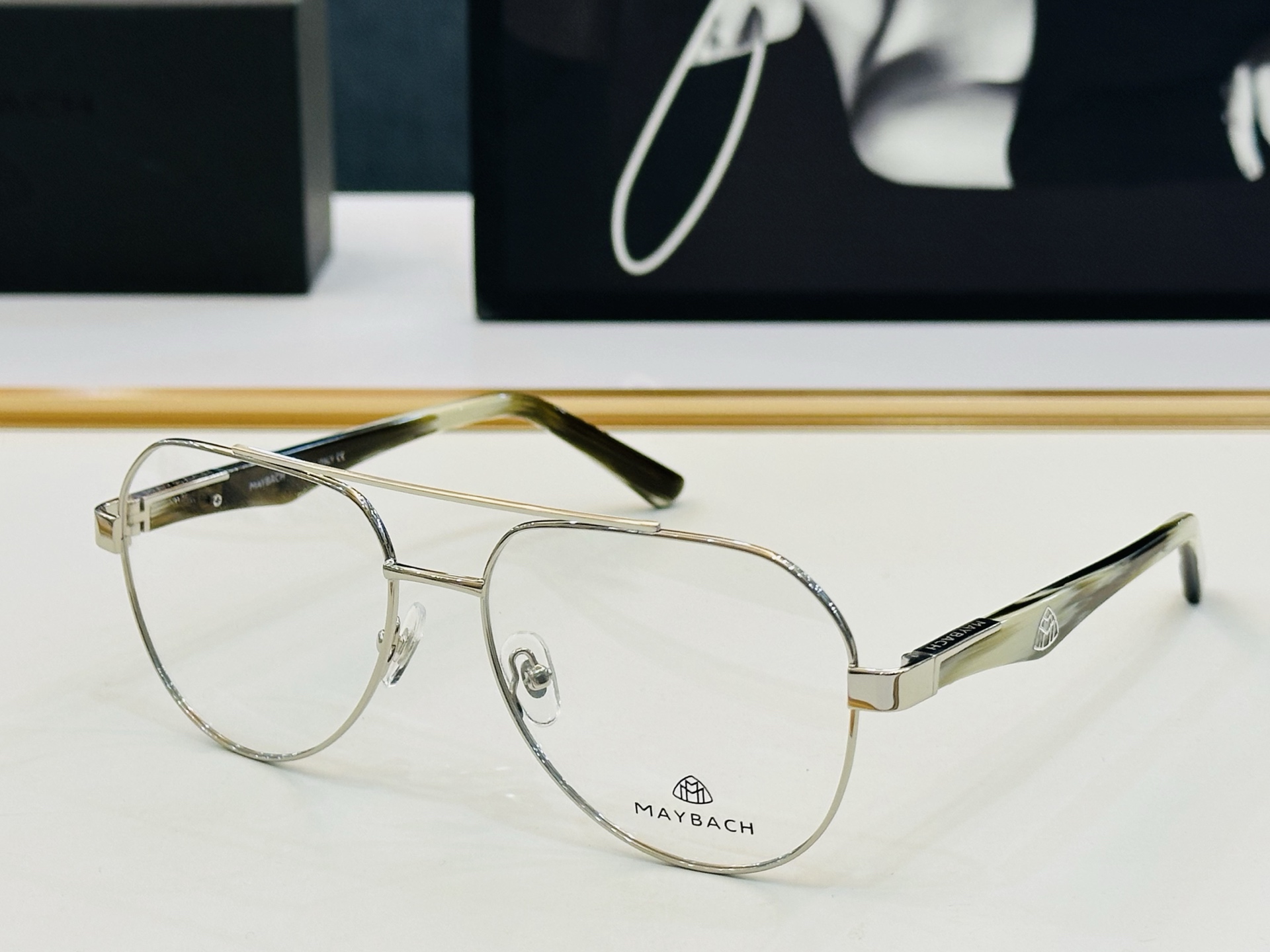 高品质 迈巴赫 🎉🎉做工精美💕💕MAYBAC*H Z31 Size：57口16-145  L质感十足👍配