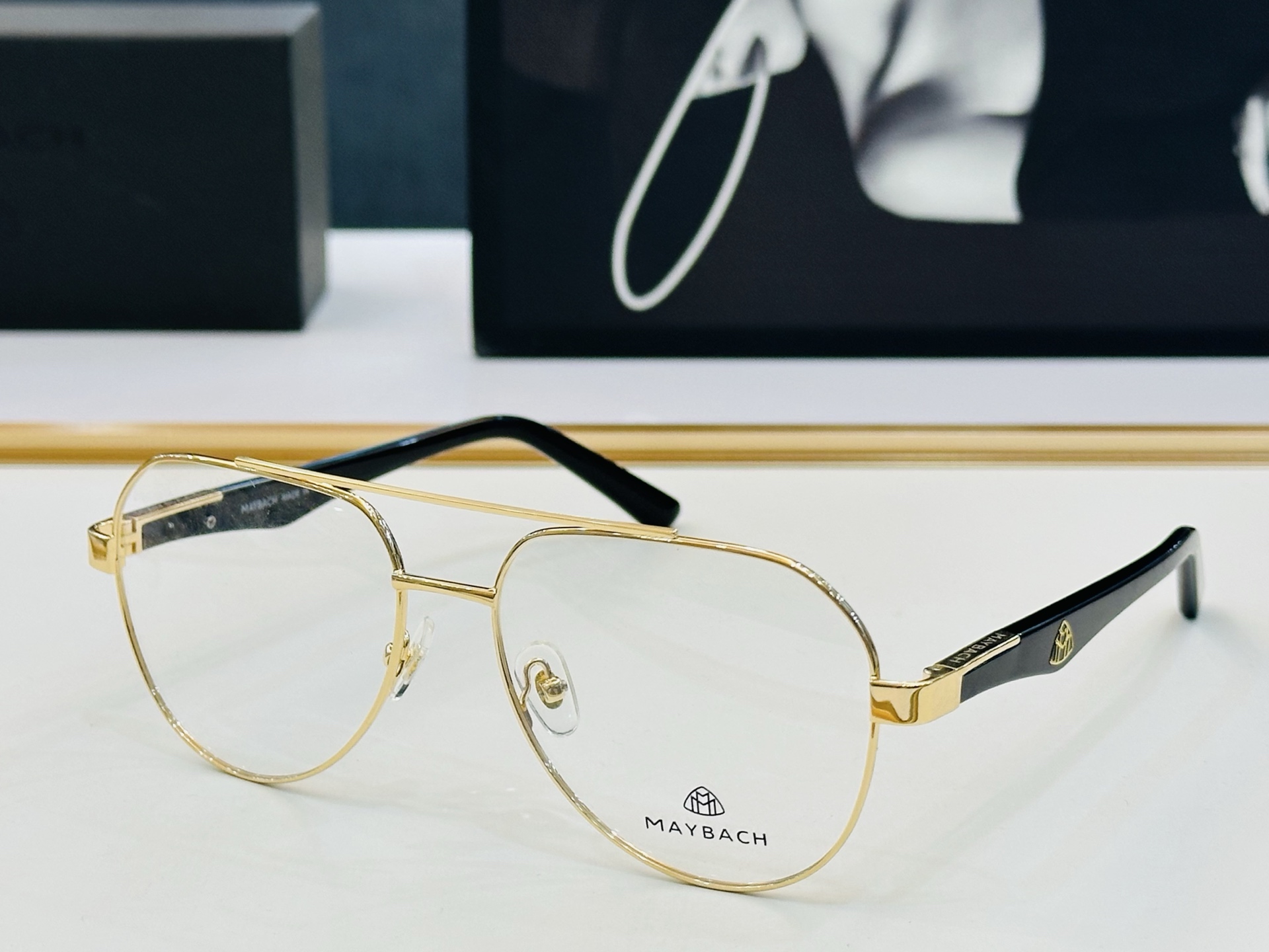 高品质 迈巴赫 🎉🎉做工精美💕💕MAYBAC*H Z31 Size：57口16-145  L质感十足👍配