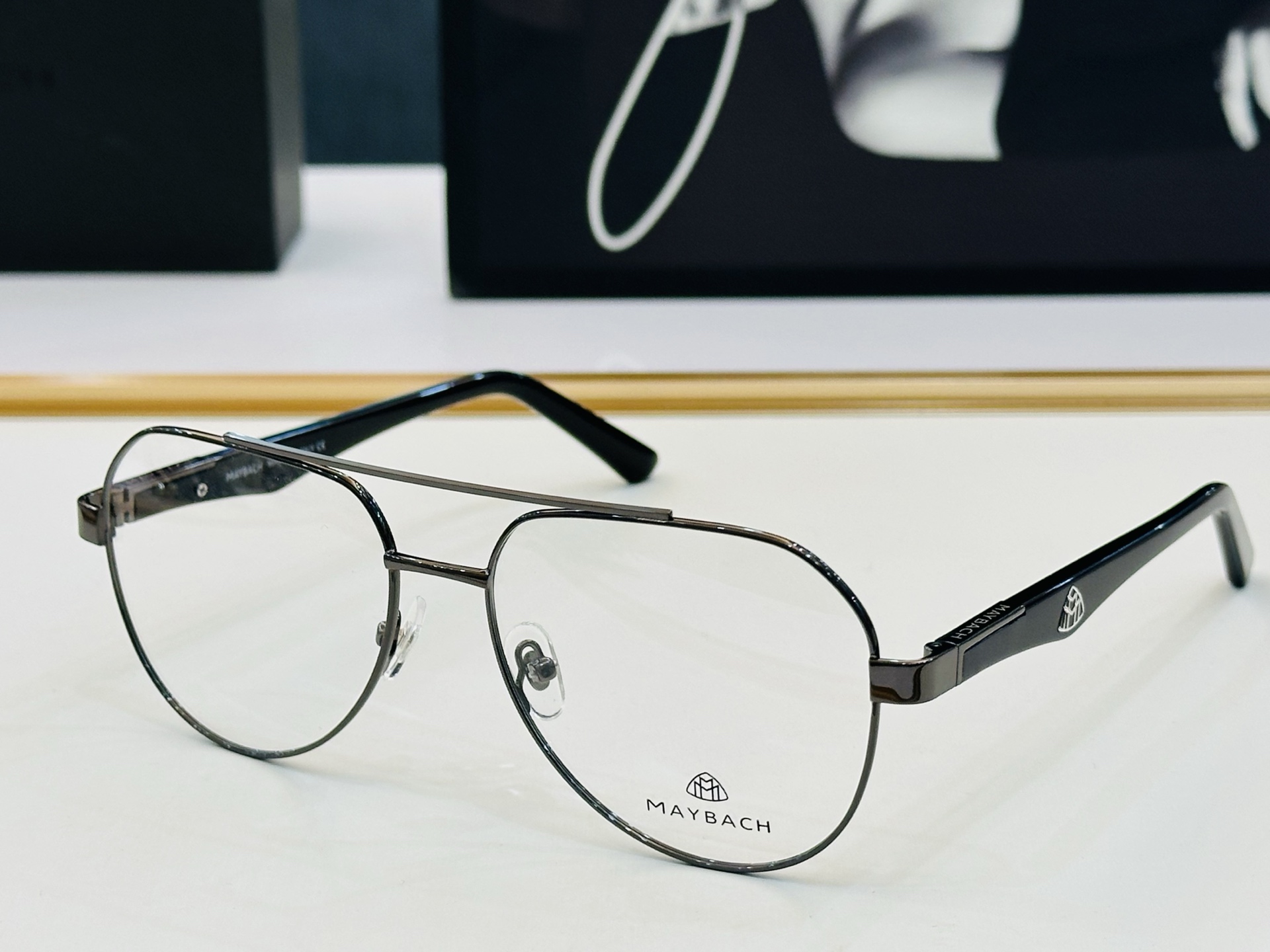 高品质 迈巴赫 🎉🎉做工精美💕💕MAYBAC*H Z31 Size：57口16-145  L质感十足👍配