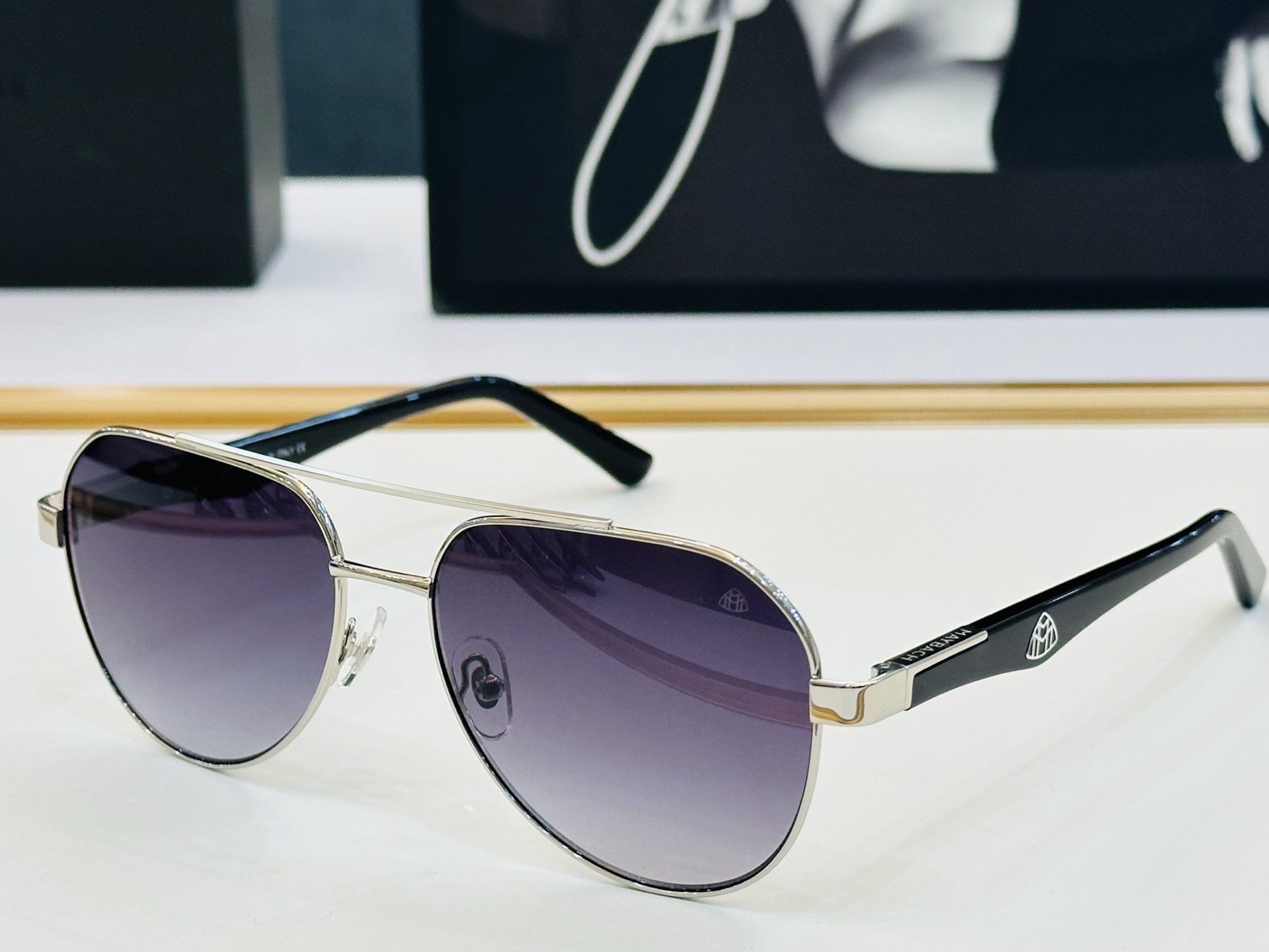 高品质 迈巴赫 🎉🎉做工精美💕💕MAYBAC*H Z31 Size：57口16-145  L质感十足👍