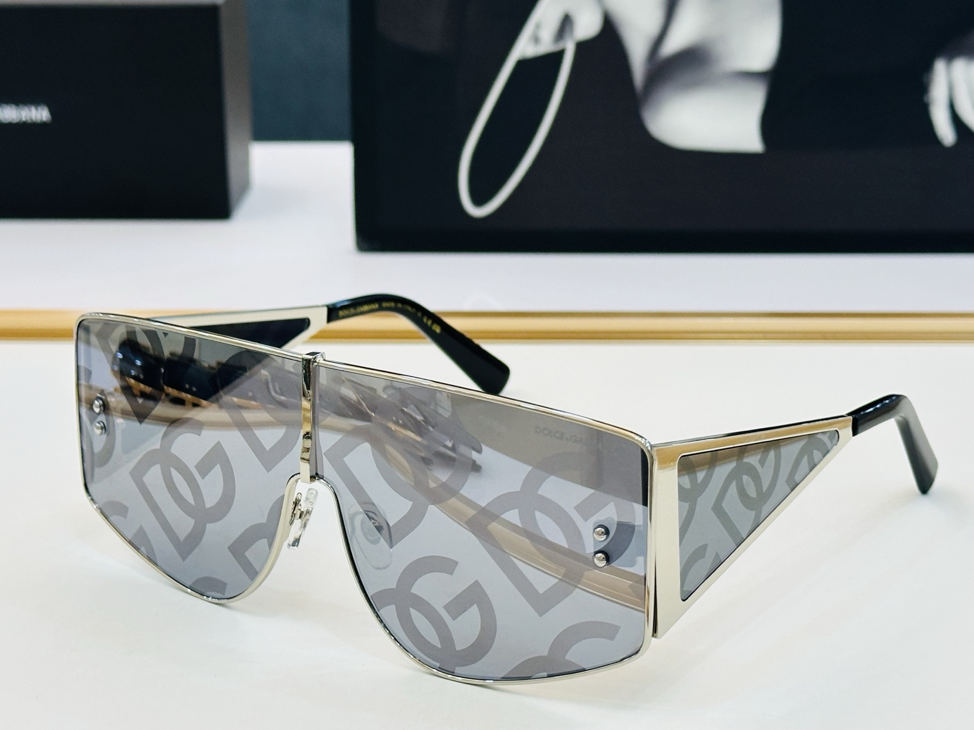 🔺DOLCE&GABBAN*🔻DG2305 Size：145口0-145 新颖独特🔝🔝K美艳绝伦 