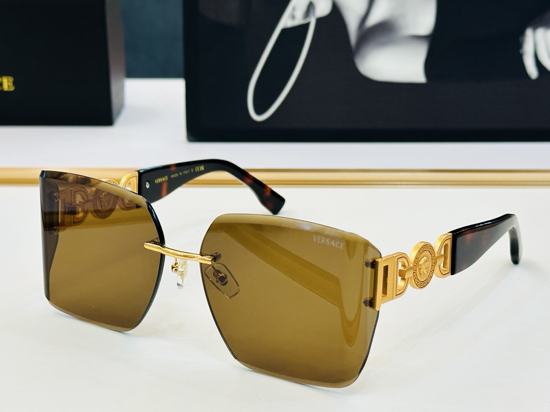 ❤️❤️范思家 VERSACE✨✨✨MODEL：VE6777 Size：62口16-135  ✨bm有范