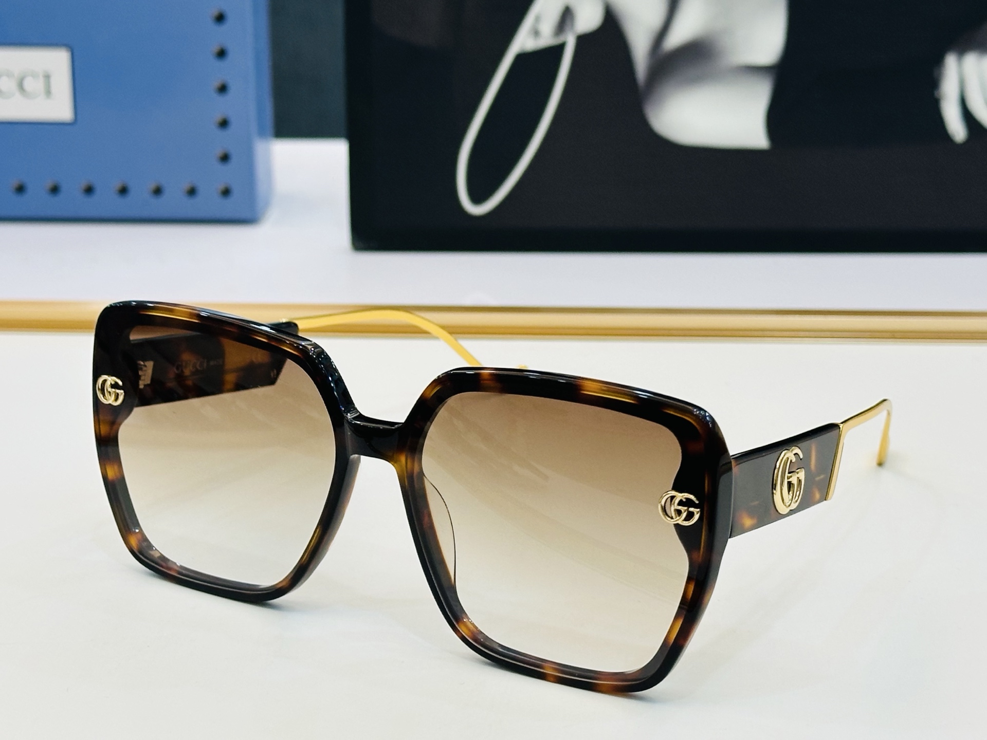 GUCC* 古家 GG1135/S 🐝🐝系列 Size：63口16-145🍁🍁L超绝品质 太阳镜。 