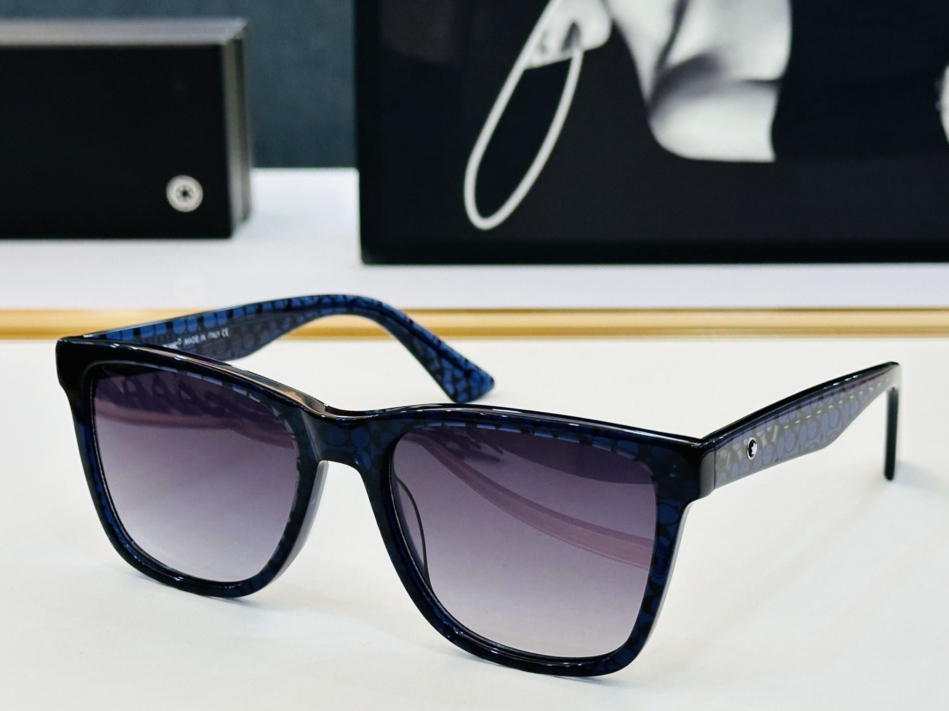 MB0399S Size：55口19-145 🌤万宝龙  非常能彰显一个人的品味品质做工稳实 L 太阳镜