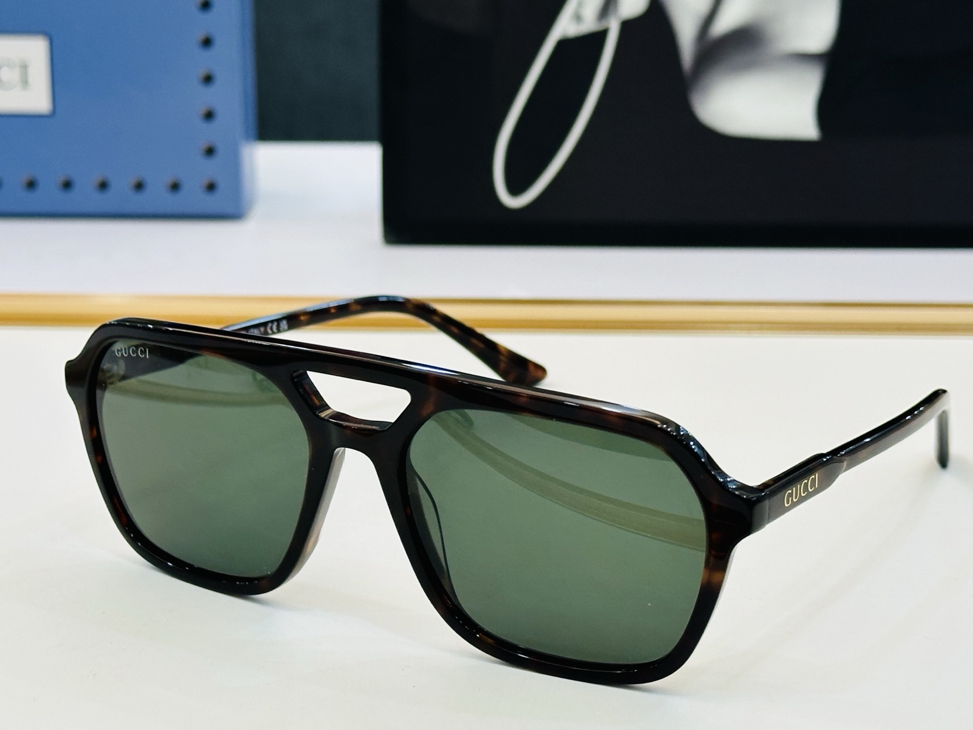 🔺GUCC*🔻 古家GG1823SA Size：57口18-145 原版墨镜搭配镜框🔝🔝时尚靓丽 L个性