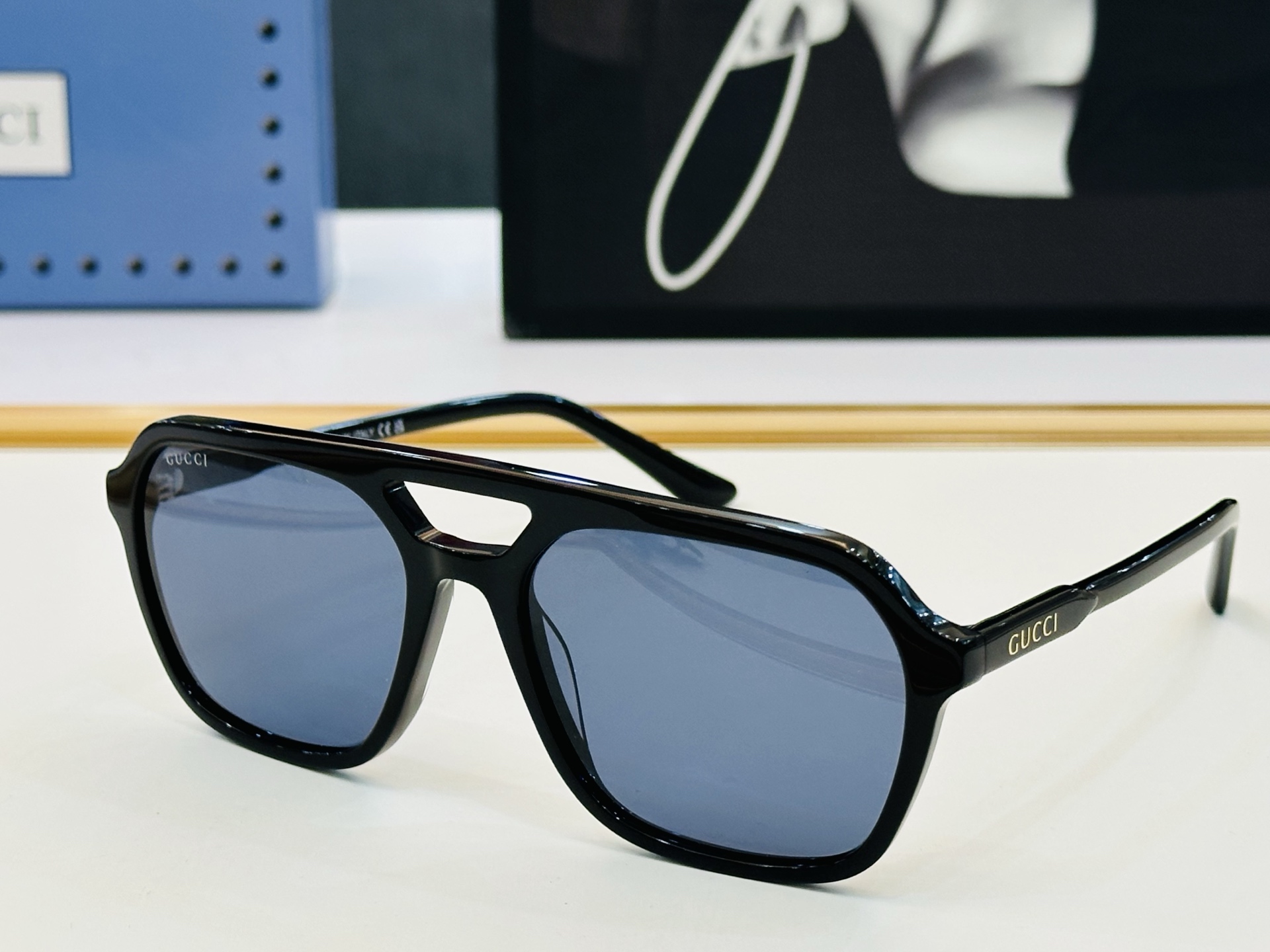 🔺GUCC*🔻 古家GG1823SA Size：57口18-145 原版墨镜搭配镜框🔝🔝时尚靓丽 L个性