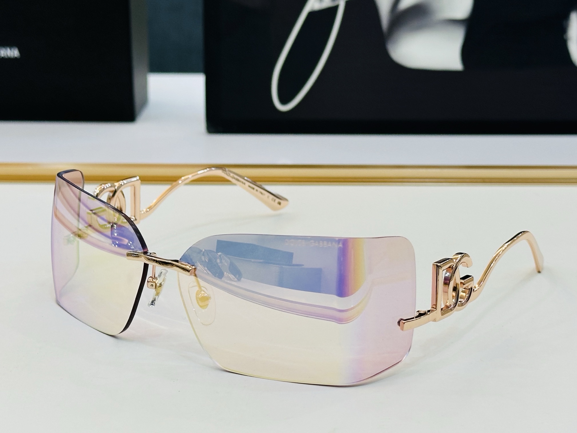 🆕 官网款 🔺DOLCE&GABBAN*🔻DG2319 Size：79口13-110 新颖独特🔝🔝C美艳