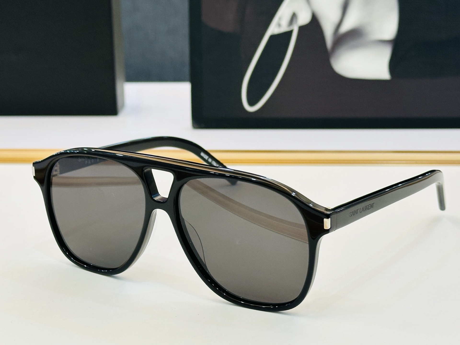 NO:371087,Internet celebrity hit Saint Laurent SL596 Size58 14-145 Metal design 1 playful and sweet texture is super good Glasses sunglasses, glasses, saint laurent19860909网红爆款 圣罗兰SL596 Size58口14-145 金属款设计 1俏皮甜美质感超好 眼镜墨镜太阳镜,眼镜,saint laurent,glasses