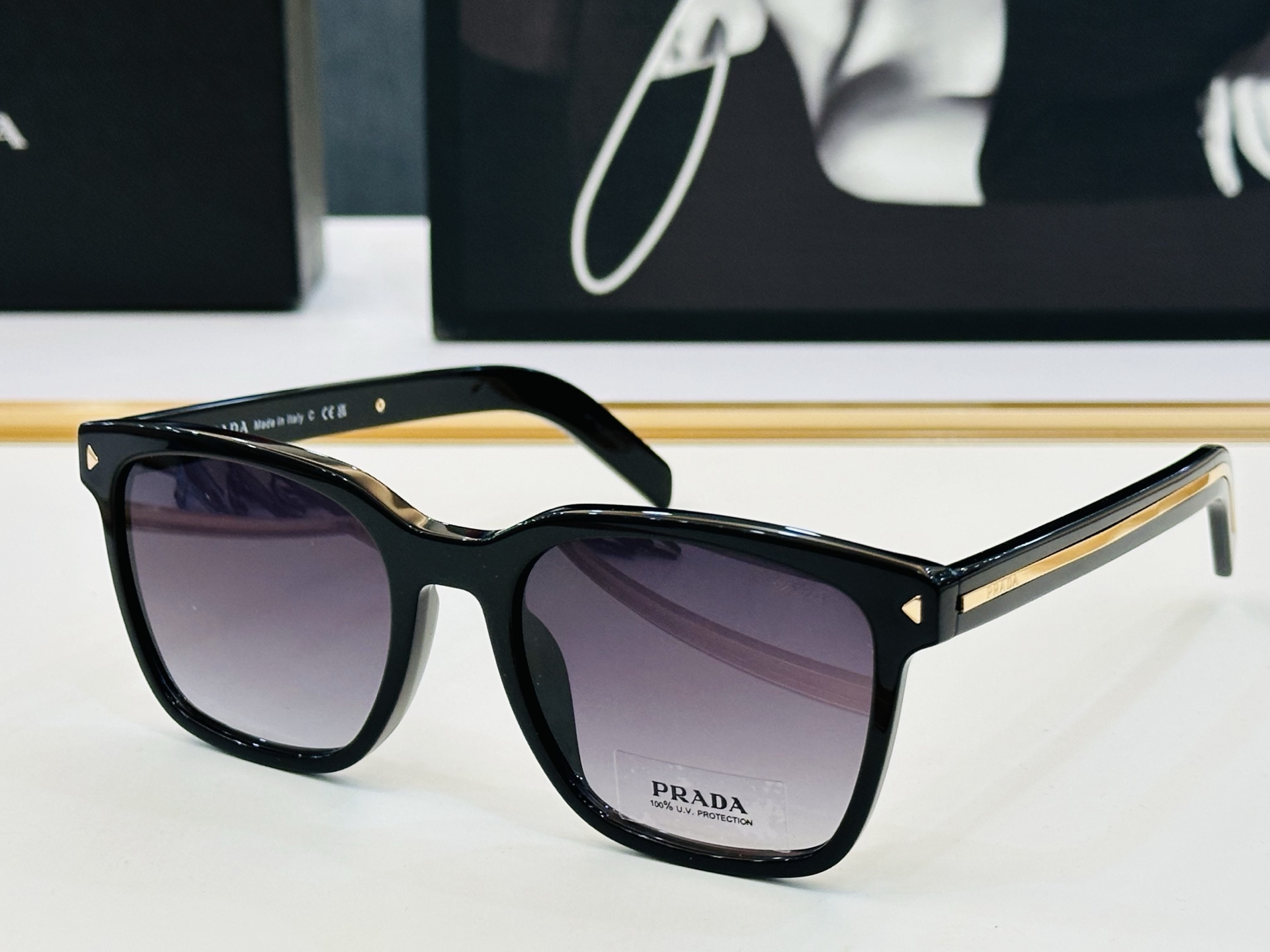 🔺PRAD*🔻普家 VPR B11V Size：54口21-150 眼镜系列堪称精湛制作 彰显独特个性 