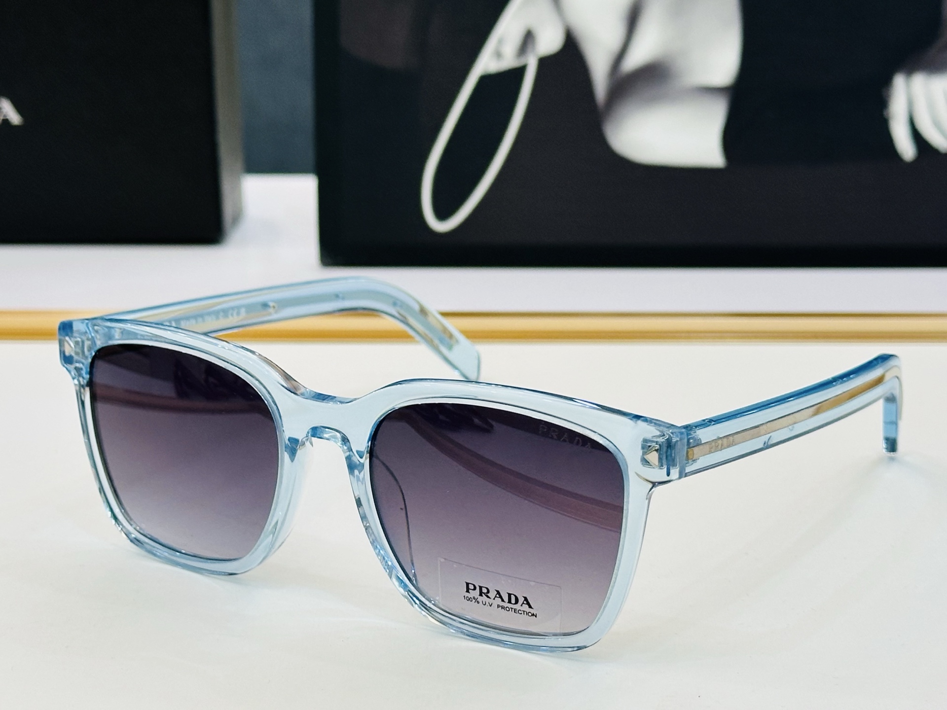 🔺PRAD*🔻普家 VPR B11V Size：54口21-150 眼镜系列堪称精湛制作 彰显独特个性 