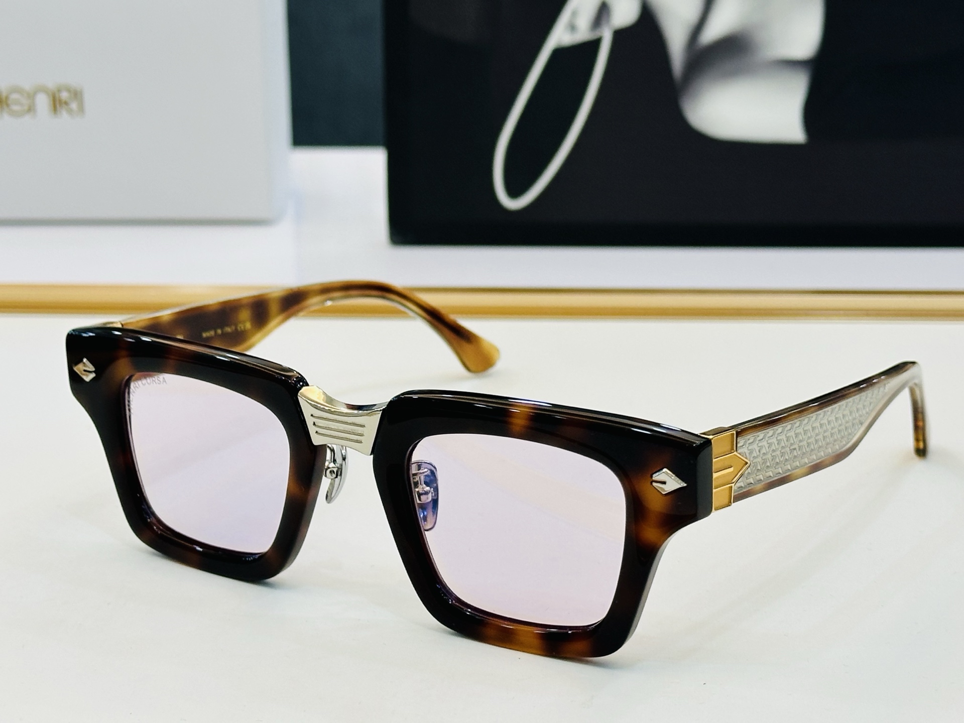 XL THENRI 
MODELOF65    
SIZE47口25-145 
