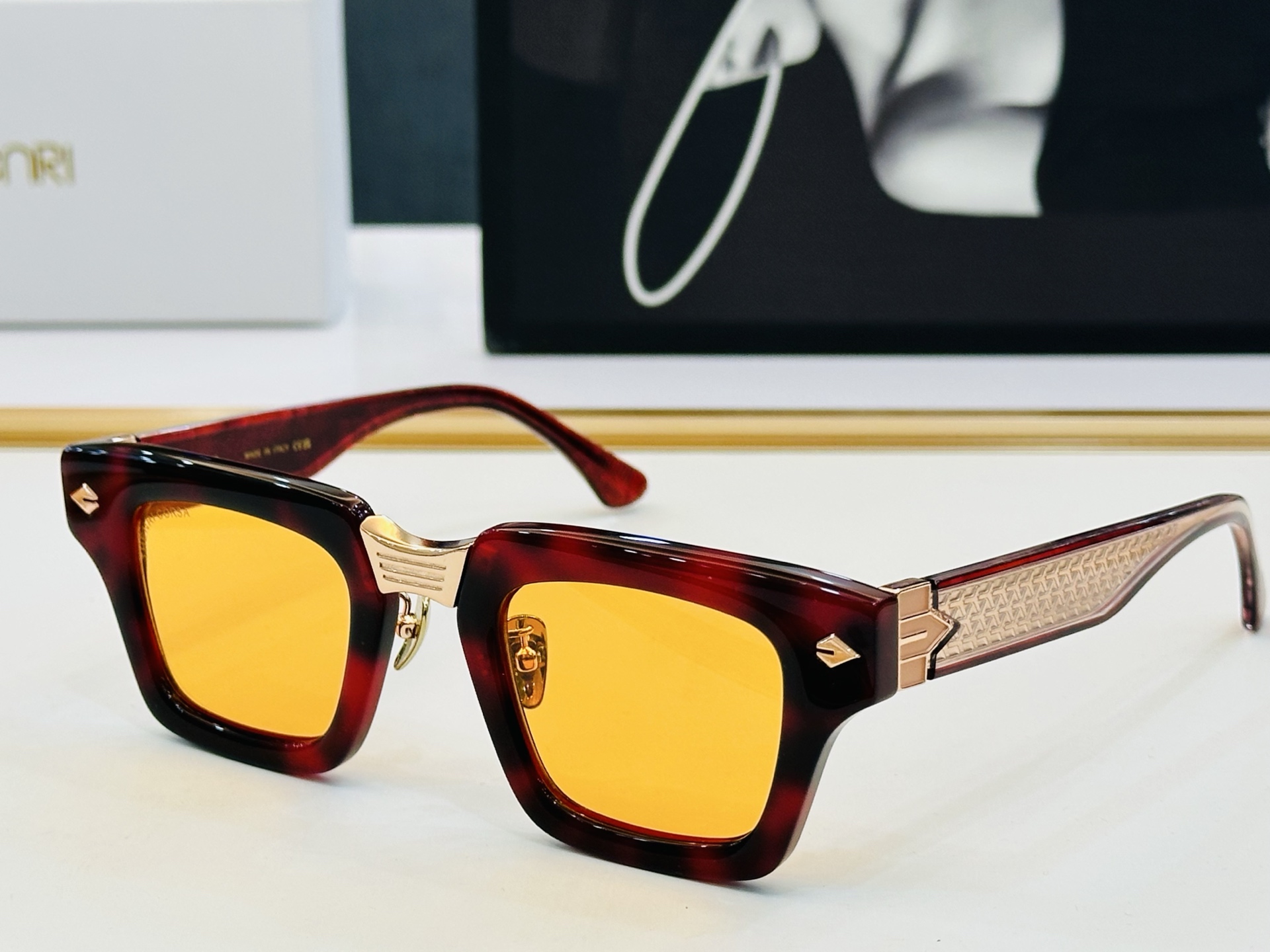 XL THENRI 
MODELOF65    
SIZE47口25-145 
