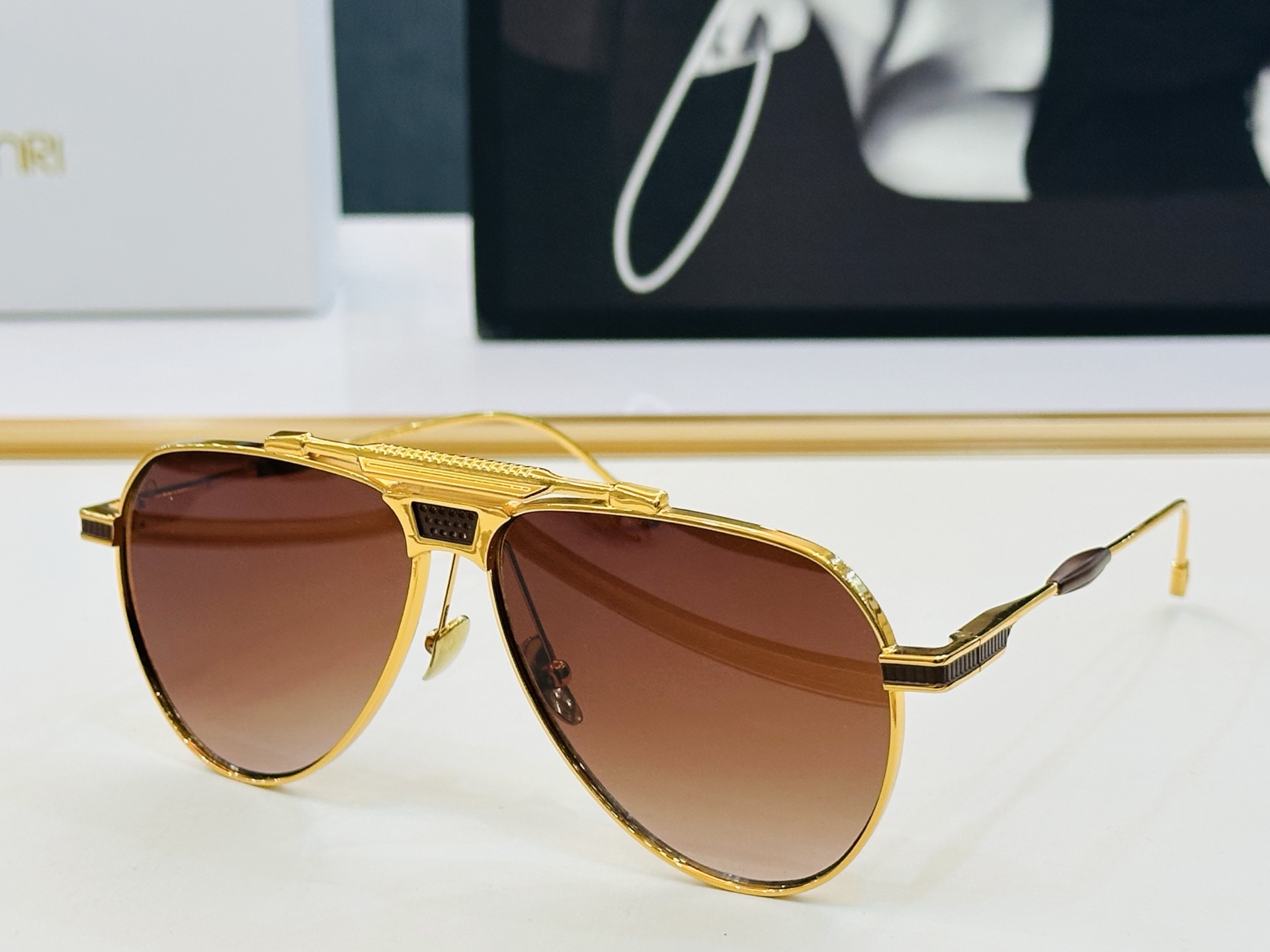 XL THENRI 
MODELLMC060     
SIZE58口12-140  
