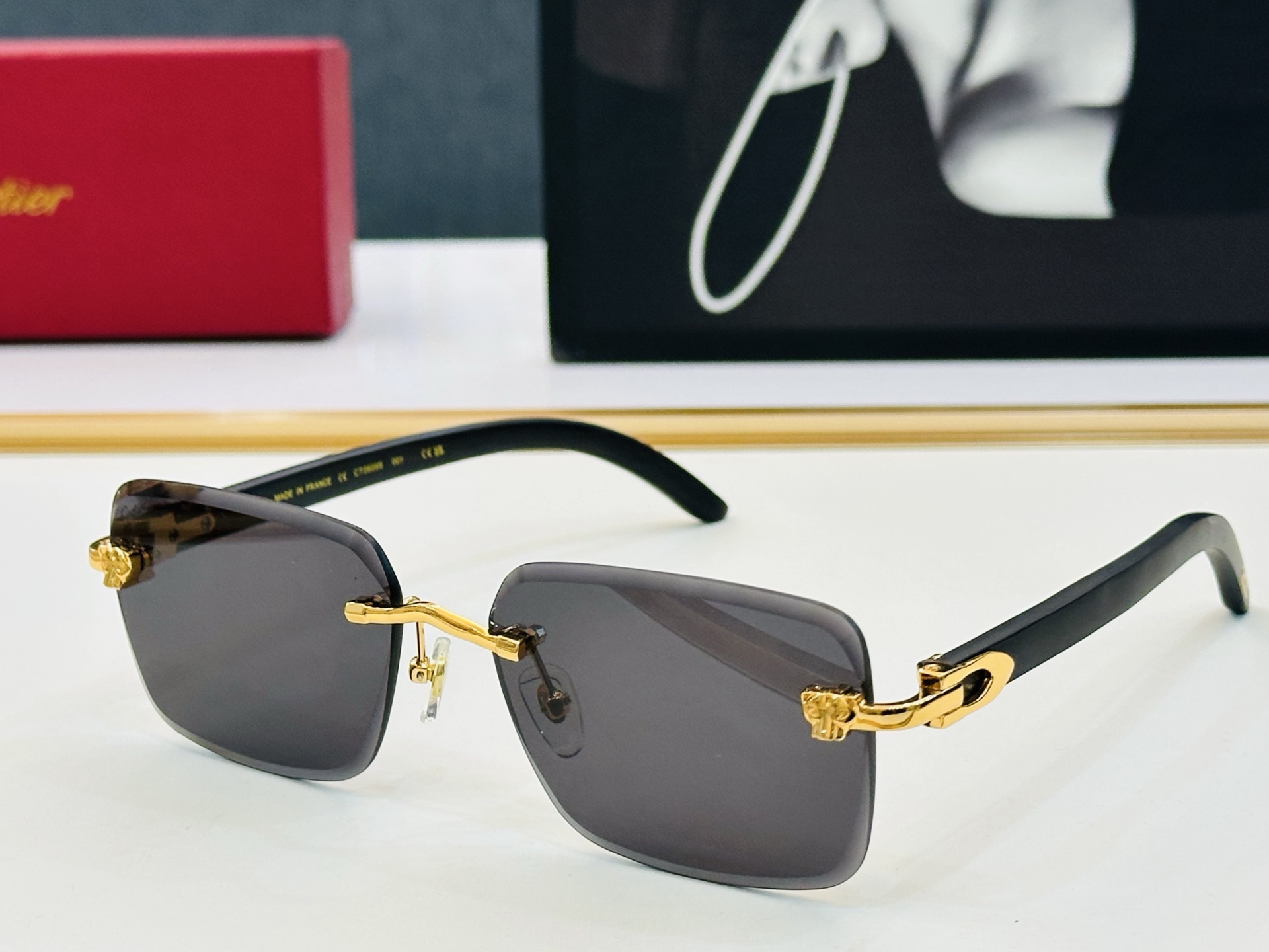 NO:371094,New Cartier MODEL: CT0609S Size59 port 17-143 High quality The brand is extremely iconic XL driving sunglasses Glasses Sunglasses Sunglasses, glasses, cartier19860909新款 Cartier 卡家 MODEL: CT0609S Size59口17-143 高品质 品牌标志性极强 XL开车墨镜 眼镜墨镜太阳镜,眼镜,cartier,glasses
