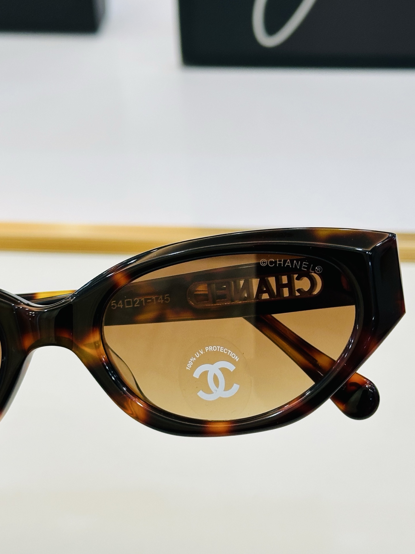 🆕 【CHANE*/香家】MODELCH6818 Size：54口21-145 💅🏻💓B太阳镜 