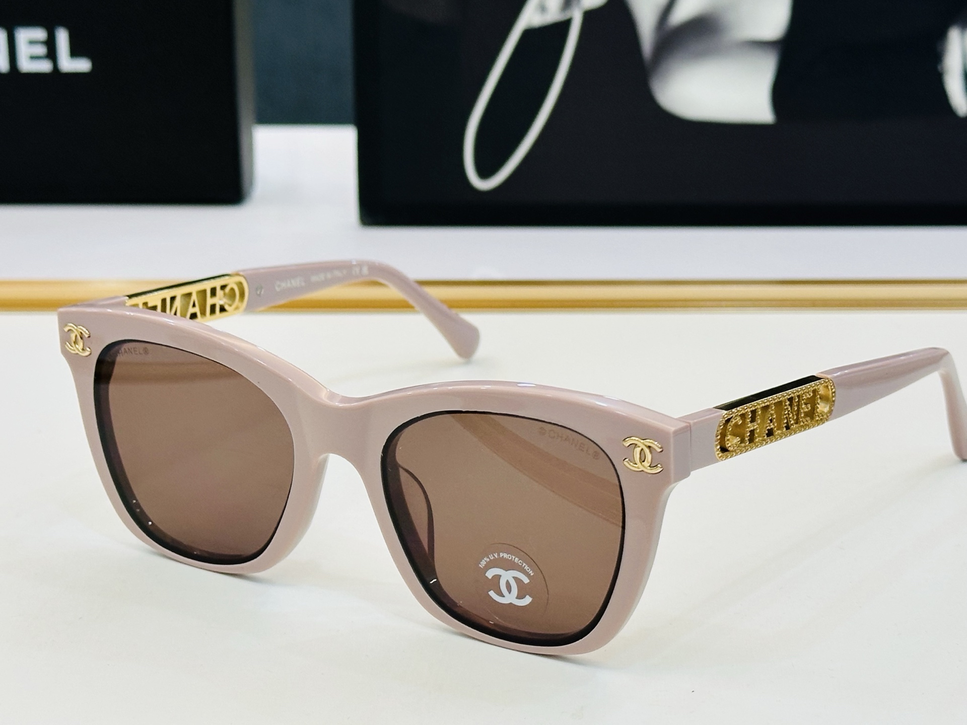 CHANE*香家  CH0774 SIZE：51口21-145 潮流爆款 太阳镜 😍😍立体感十足 高品质