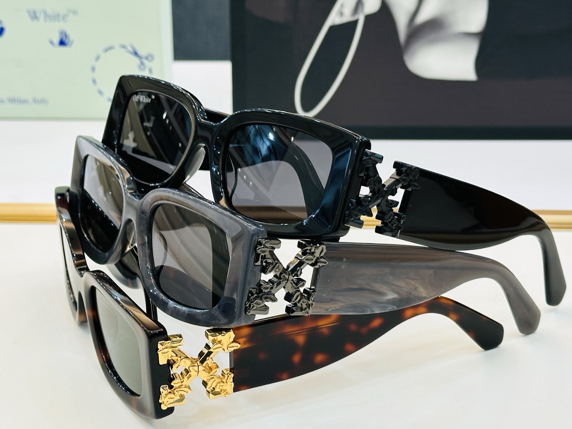 官网款 OFF WHITE MODELFRAME SIZE 53口20-140  b时尚太阳镜 