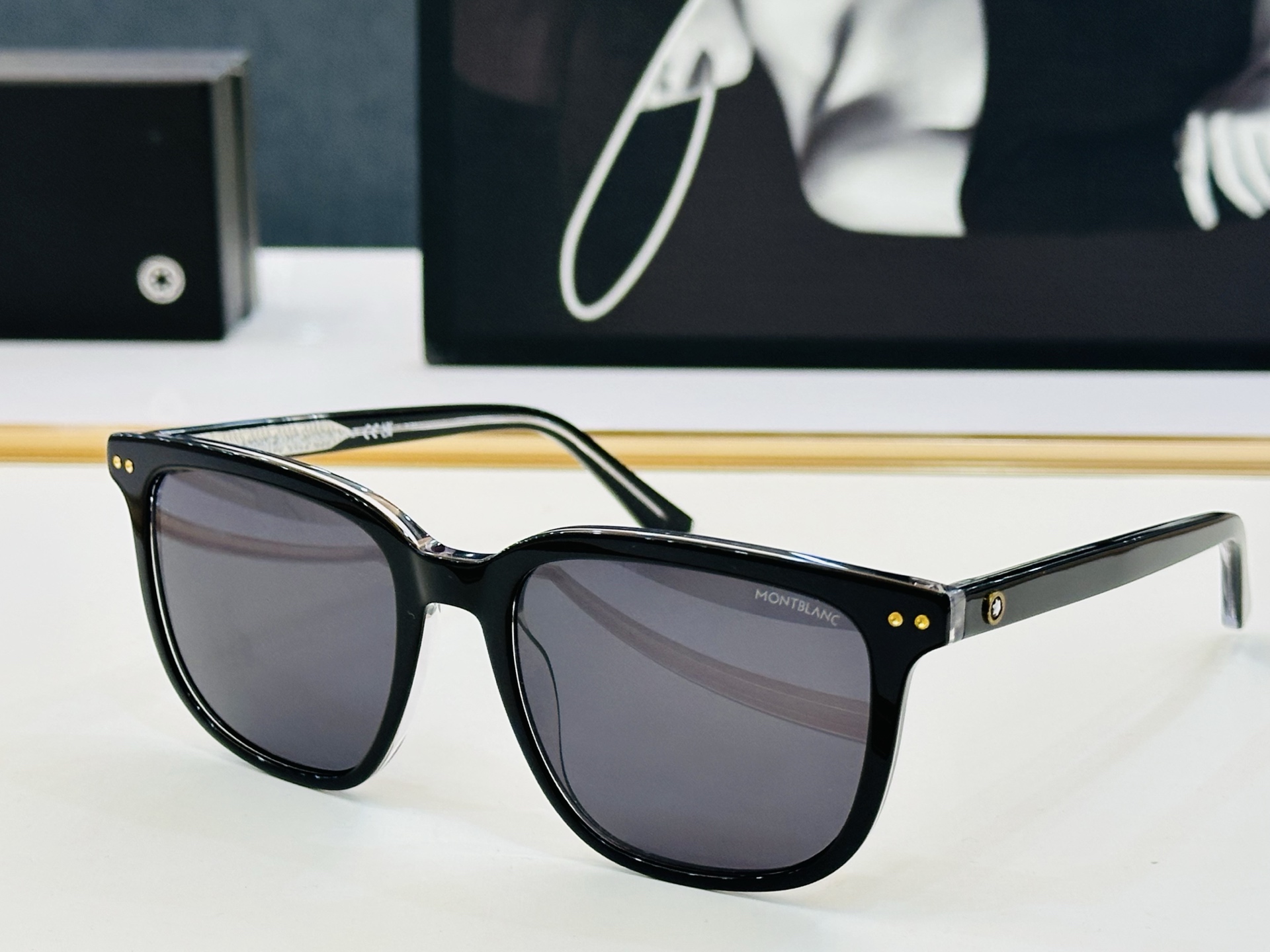 NO:370628,MB0258 Size55 19-145 Montblanc It can show a person's taste and quality, stable workmanship L sunglasses, sunglasses, sunglasses, montblanc19860909MB0258 Size55口19-145 万宝龙 非常能彰显一个人的品味品质做工稳实 L 太阳镜 眼镜墨镜太阳镜,眼镜,montblanc,glasses