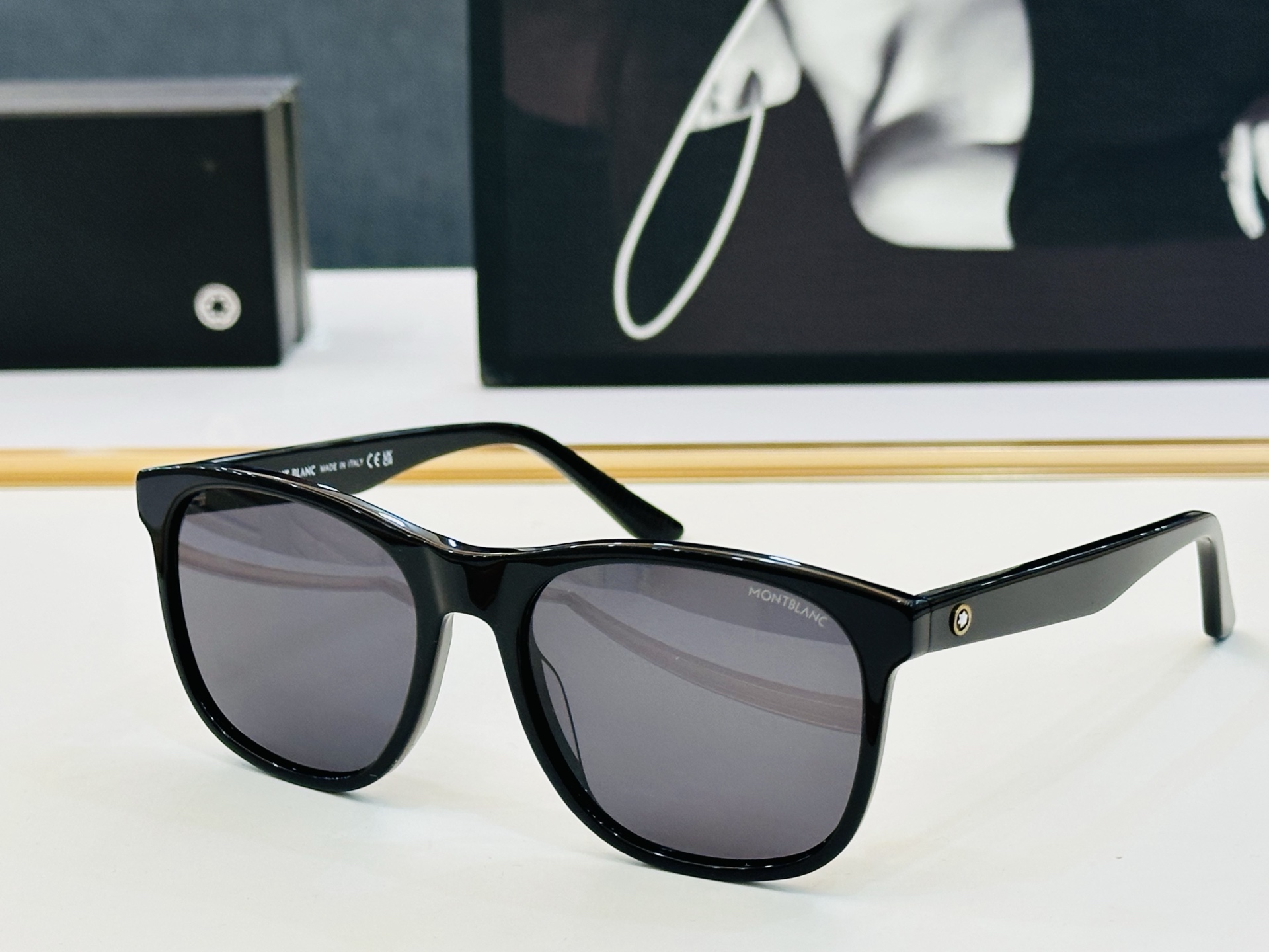 NO:370632,MB0400S Size55 18-145 Montblanc It can show a person's taste and quality, stable workmanship L sunglasses, sunglasses, sunglasses, montblanc19860909MB0400S Size55口18-145 万宝龙 非常能彰显一个人的品味品质做工稳实 L 太阳镜 眼镜墨镜太阳镜,眼镜,montblanc,glasses