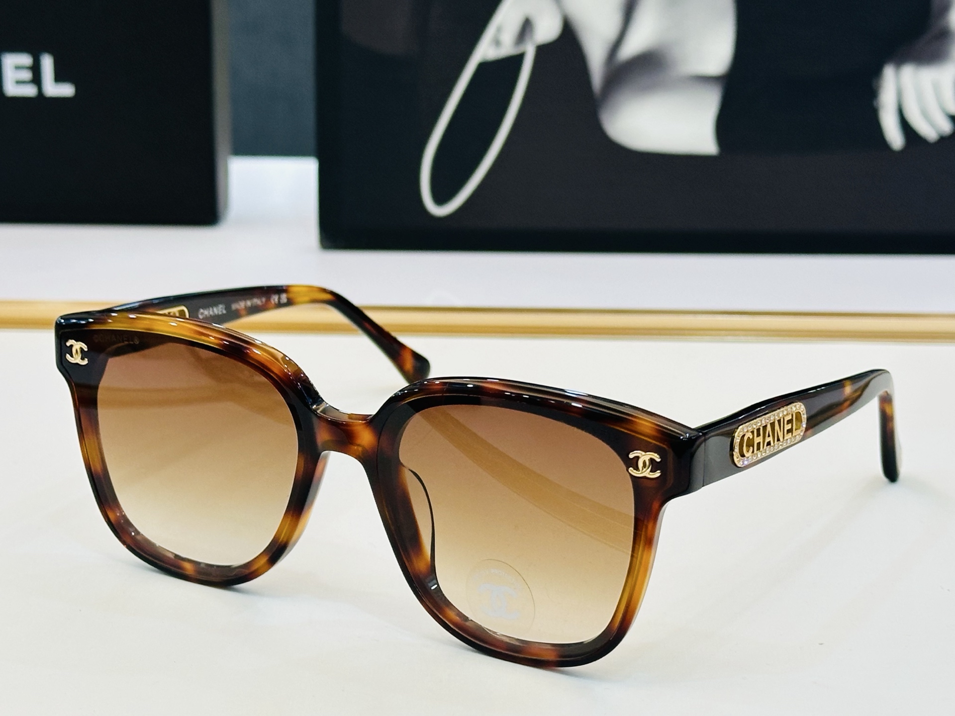 🆕 【CHANE*/香家】MODELCH6817 Size：64口17-145 💅🏻💓B太阳镜 