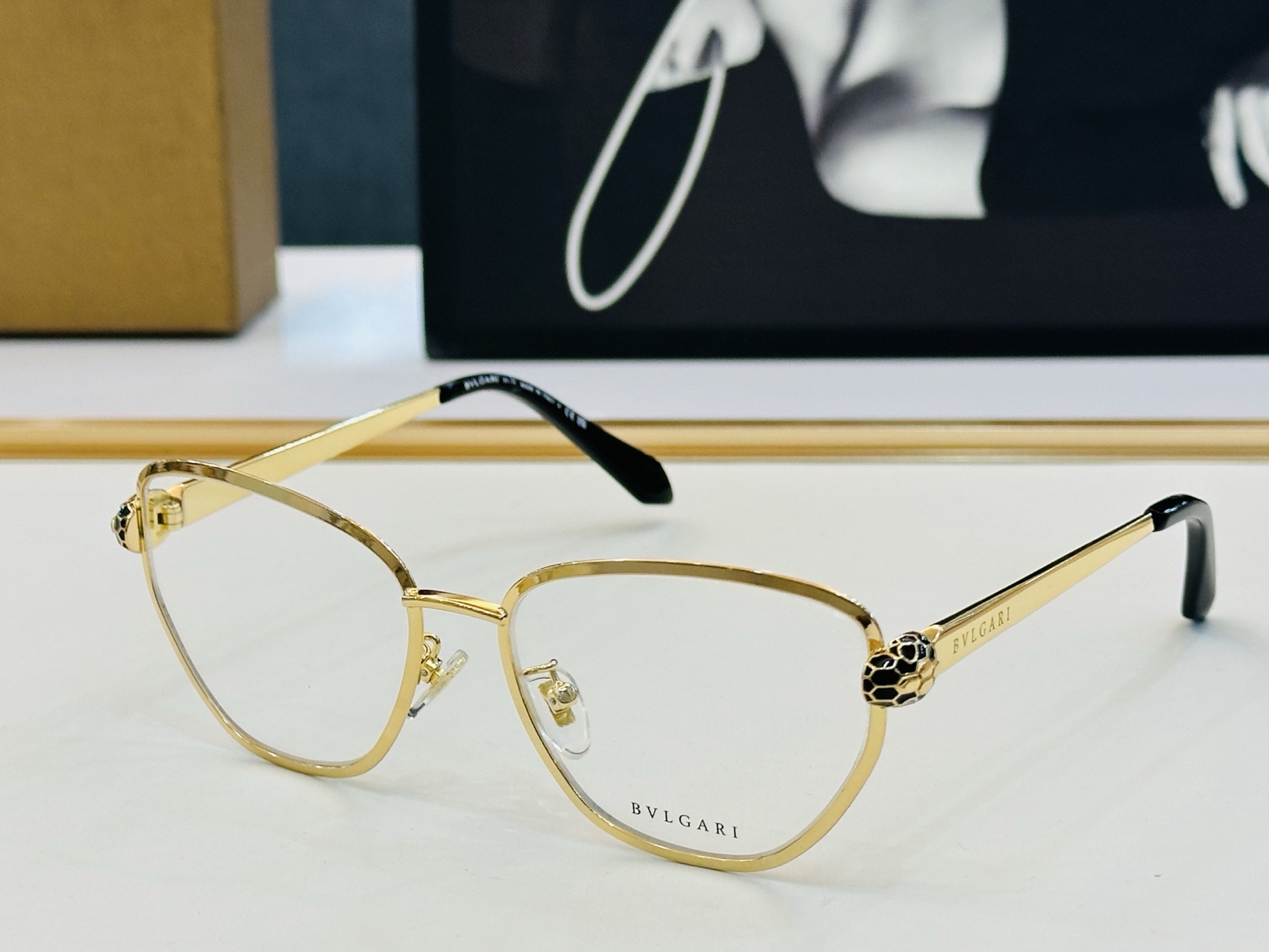 🆕款 官网同售 宝格家 BV50045U  👍 Size ：54口16-140  绝对要买😎品质非常完美