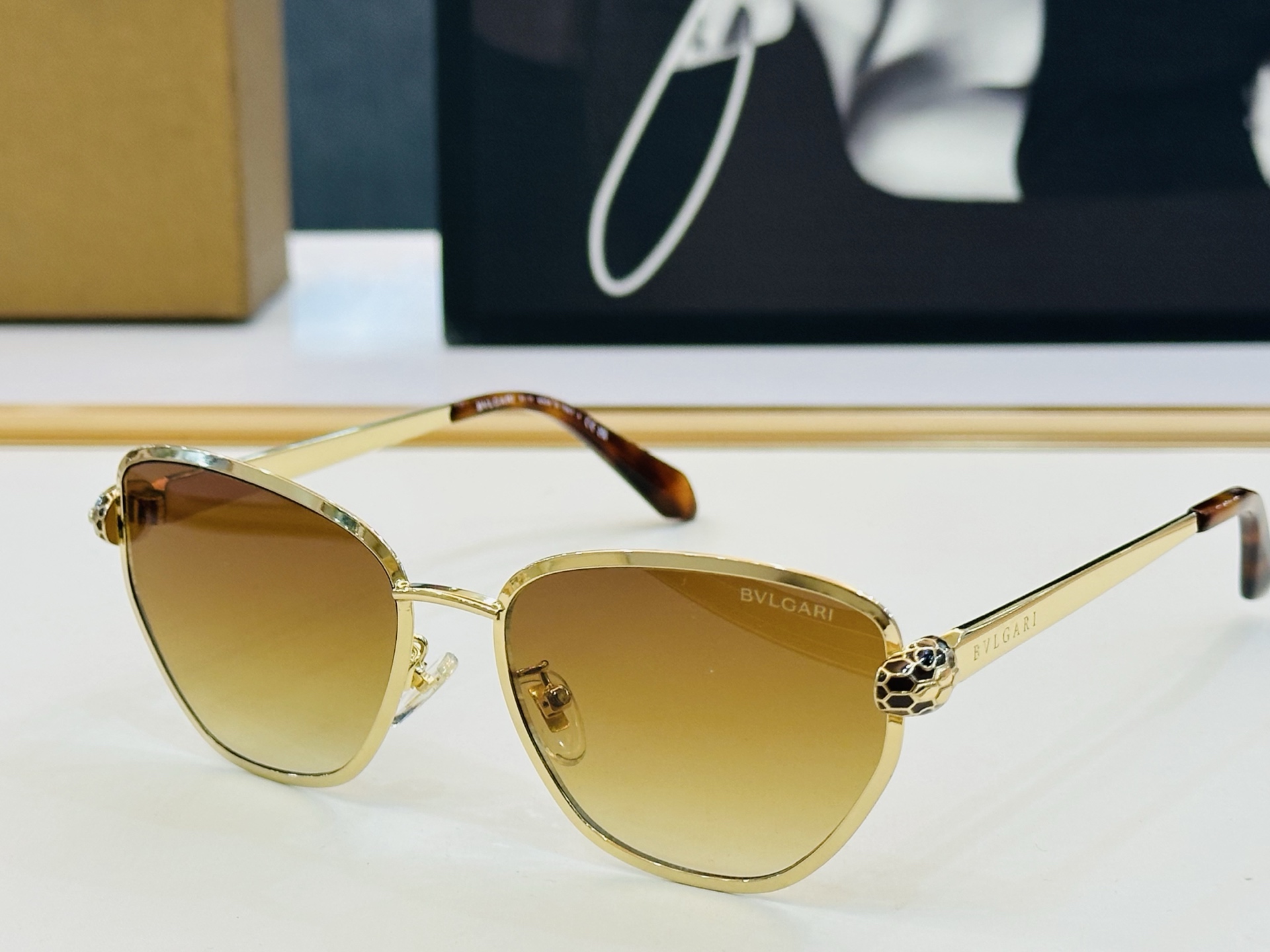 🆕款 官网同售 宝格家 BV50045U  👍 Size ：54口16-140  绝对要买😎品质非常完美