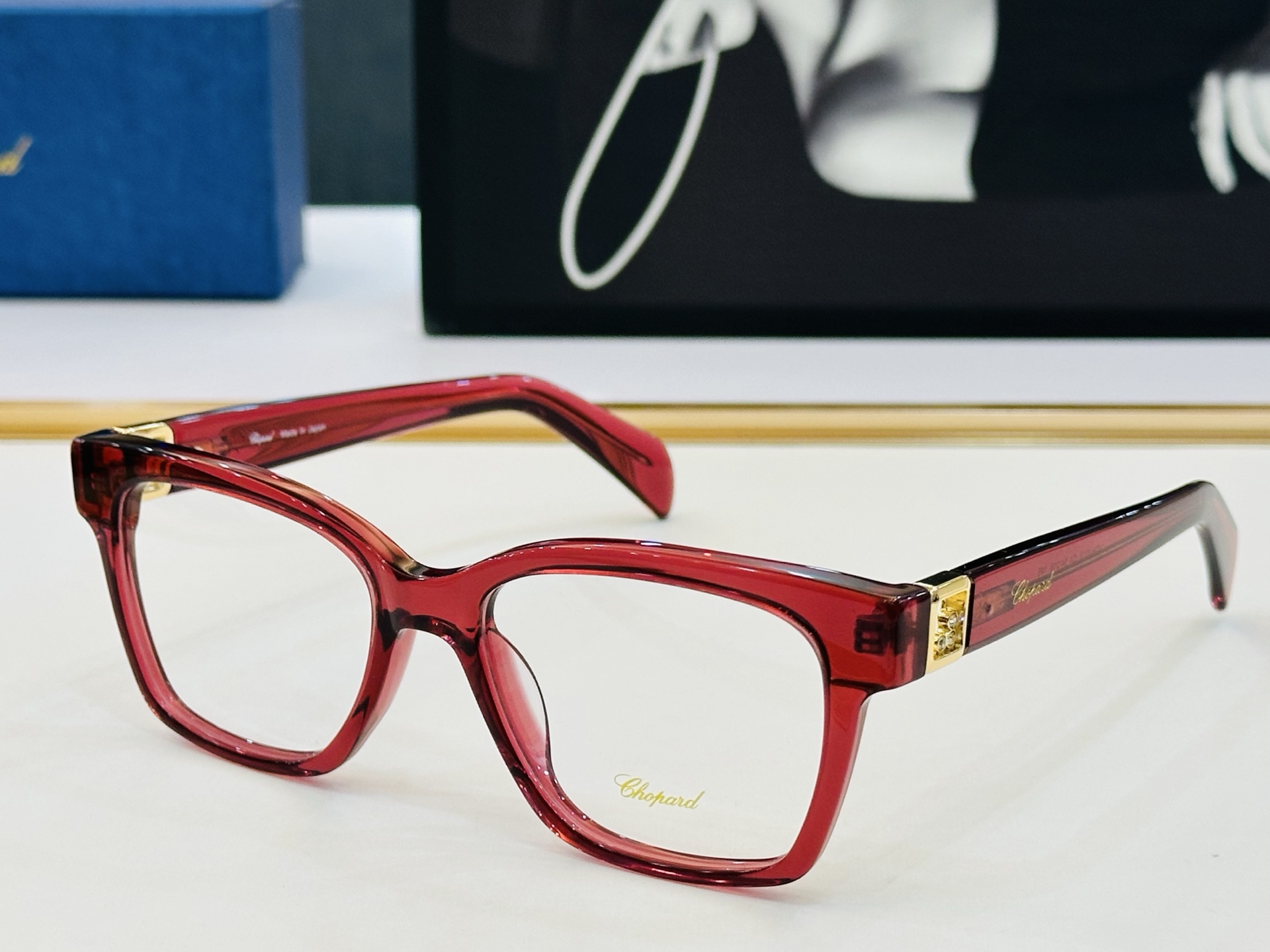 原版 ChoPard肖邦 MODEL VCH401S Size：54口18-145 以现代时尚的设计风格