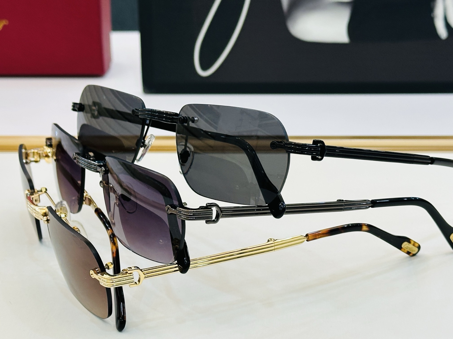 Cartie* 卡家 太阳镜 CT0499S Size：56口20-145 电镀工艺精湛气质十足！C男女