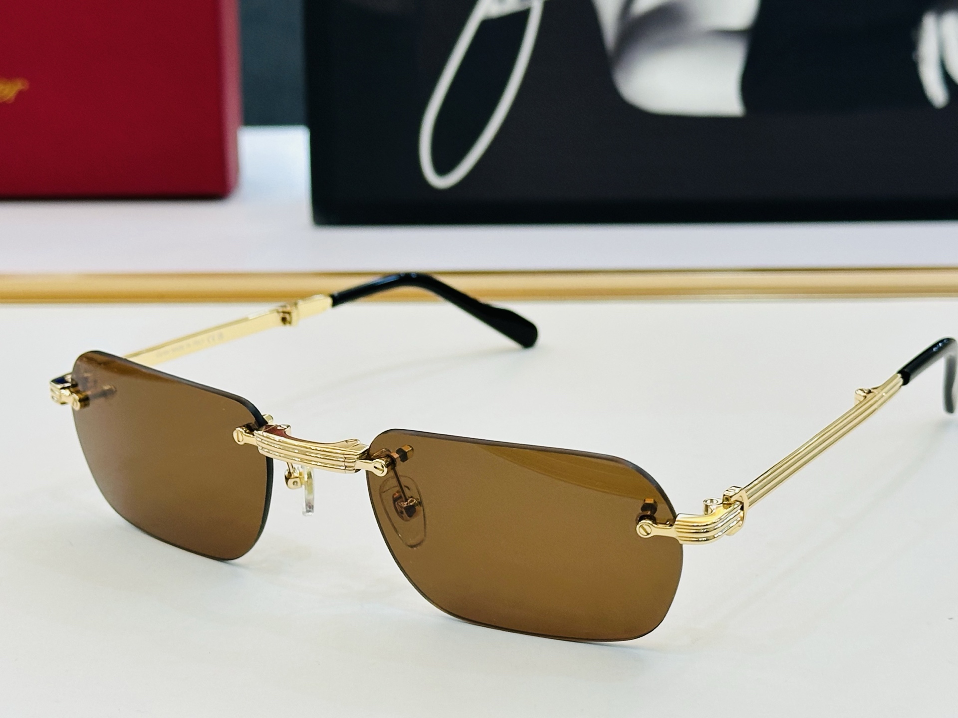 Cartie* 卡家 太阳镜 CT0499S Size：56口20-145 电镀工艺精湛气质十足！C男女