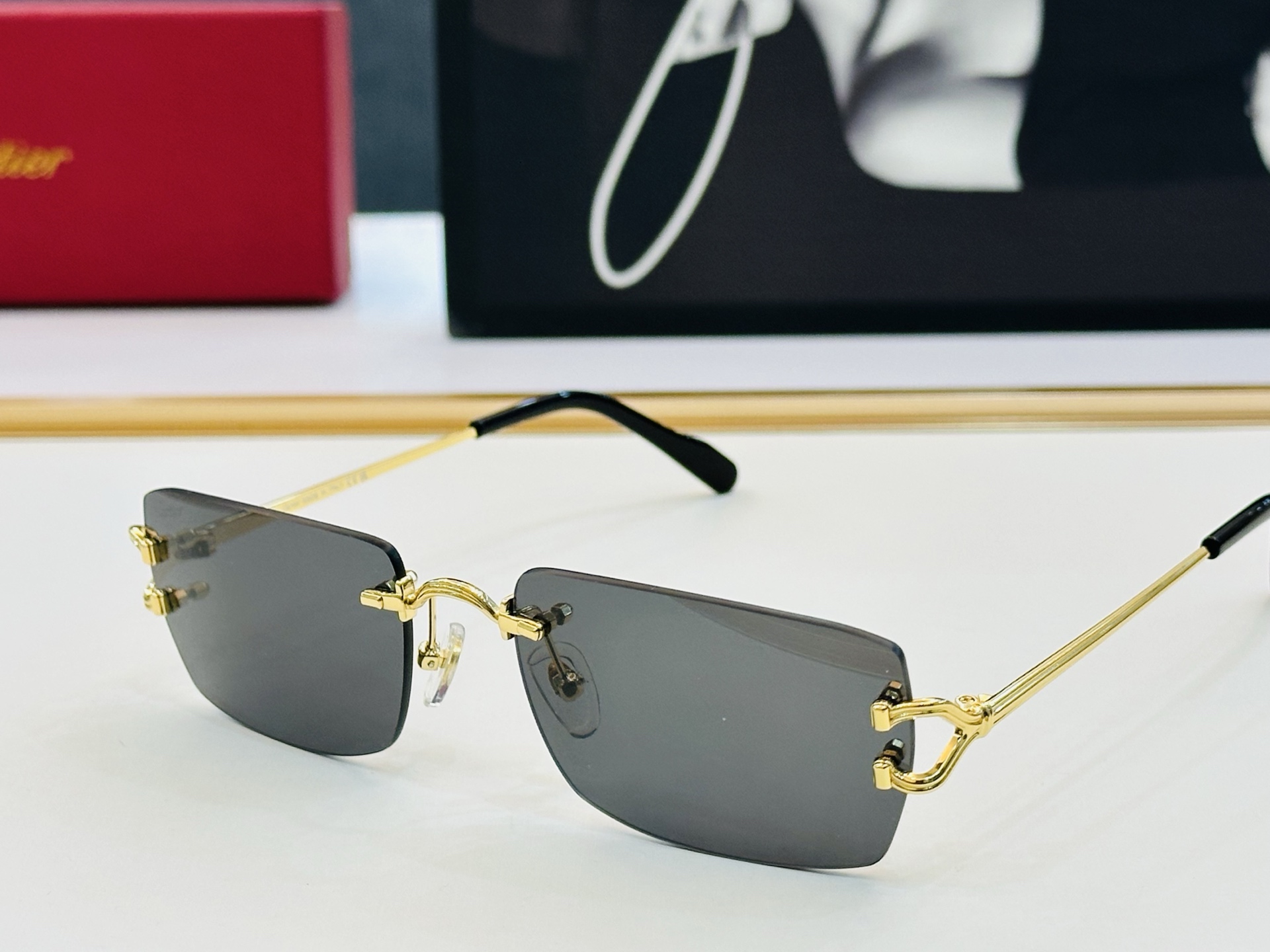 Cartie* 卡家 太阳镜 CT0550S Size：56口18-140 电镀工艺精湛气质十足！C男女