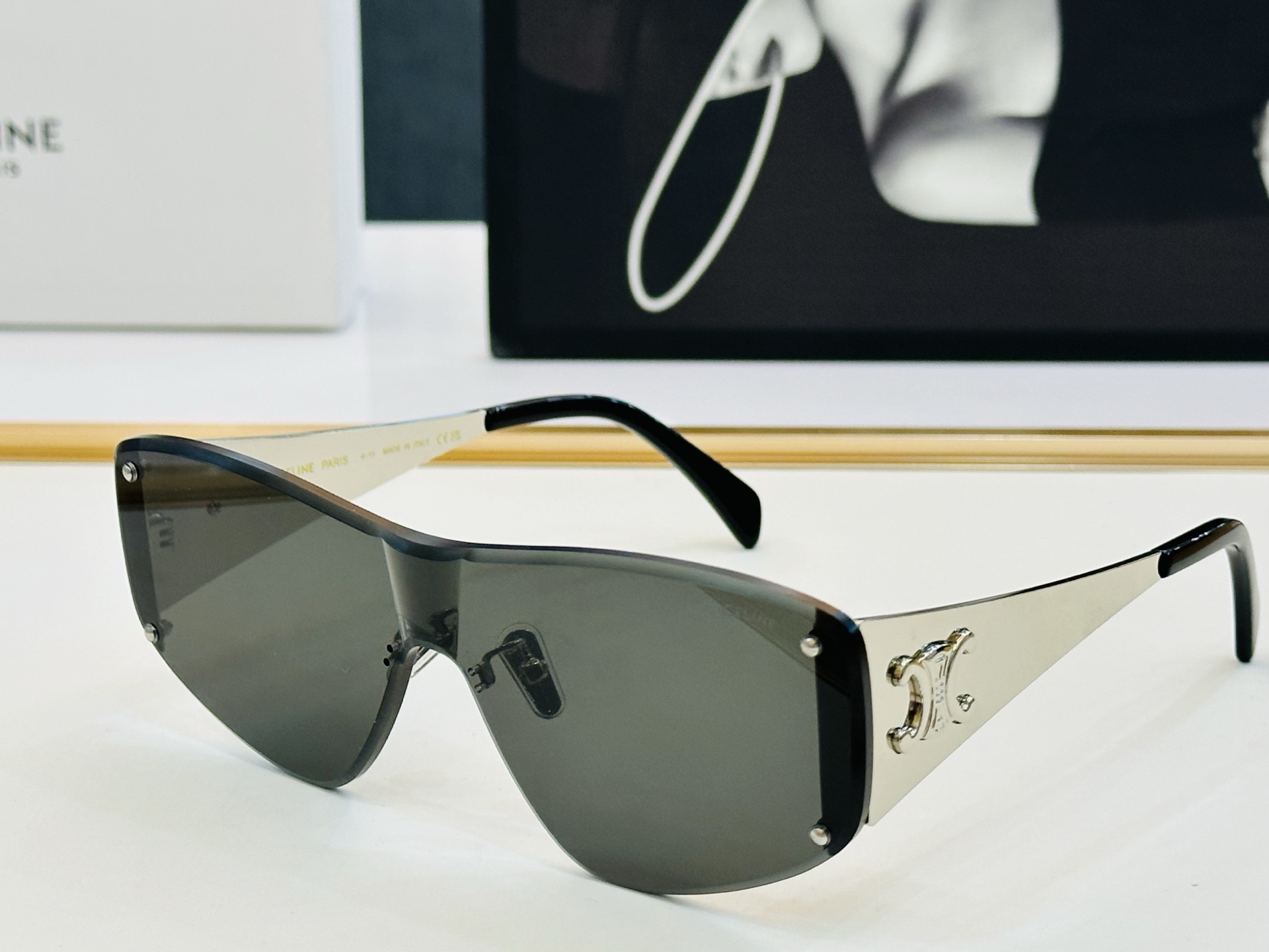 NO:372059,【CELINE】Celin CL42105U Size146 0-148 The style that has always been popular, European and American style, good gloss, strong texture, excellent XL craftsmanship, glasses, sunglasses, sunglasses, celine, celine19860909【CELINE】赛琳 CL42105U Size146口0-148 一直热销的款式 欧美风 光泽度好 质感强 XL工艺超赞 眼镜墨镜太阳镜,眼镜,celine,celine,glasses