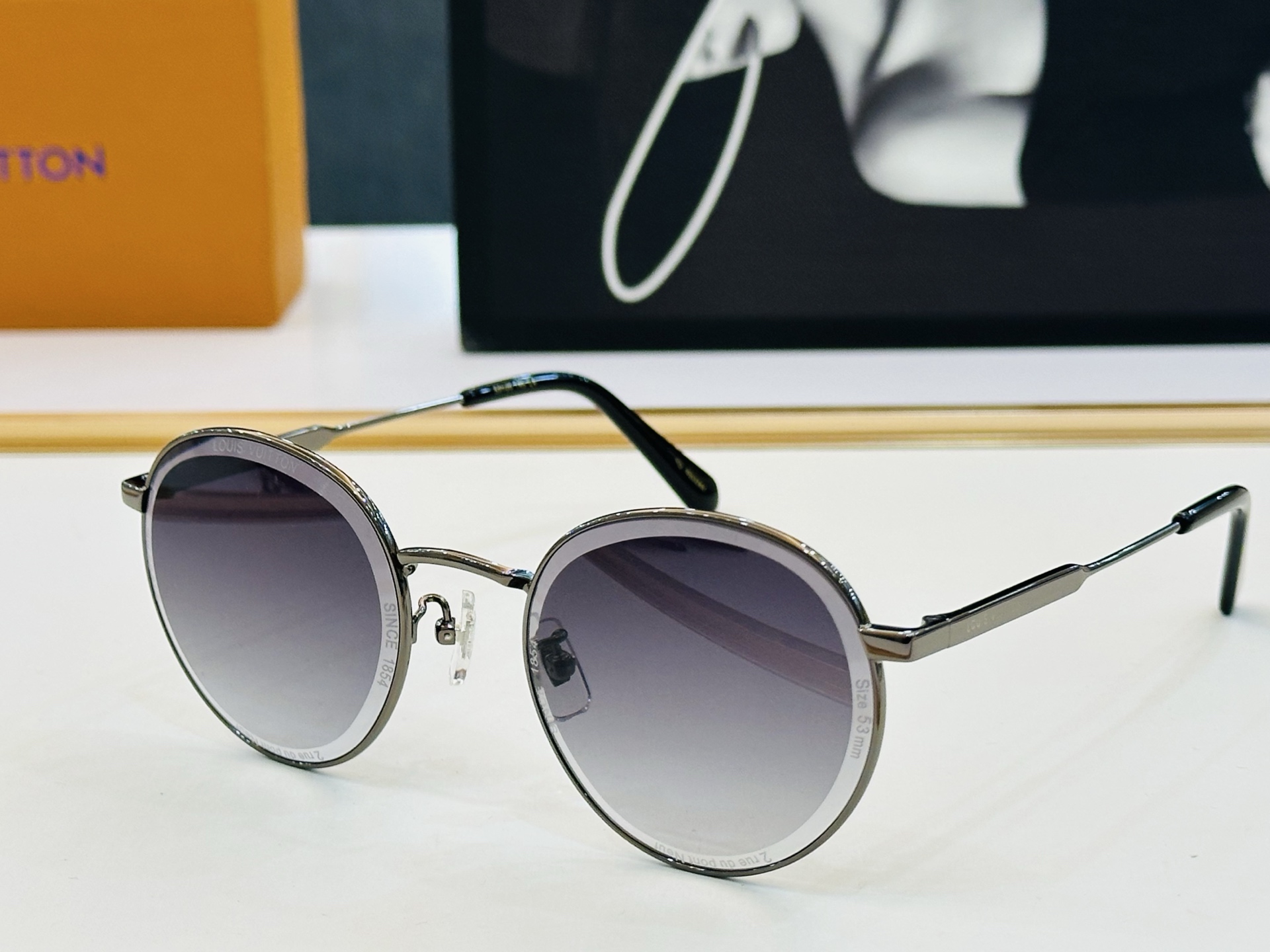 路易家 LOUIS *VUITON 原单高品质 Model Z2626U 高端货 Size：53口20-