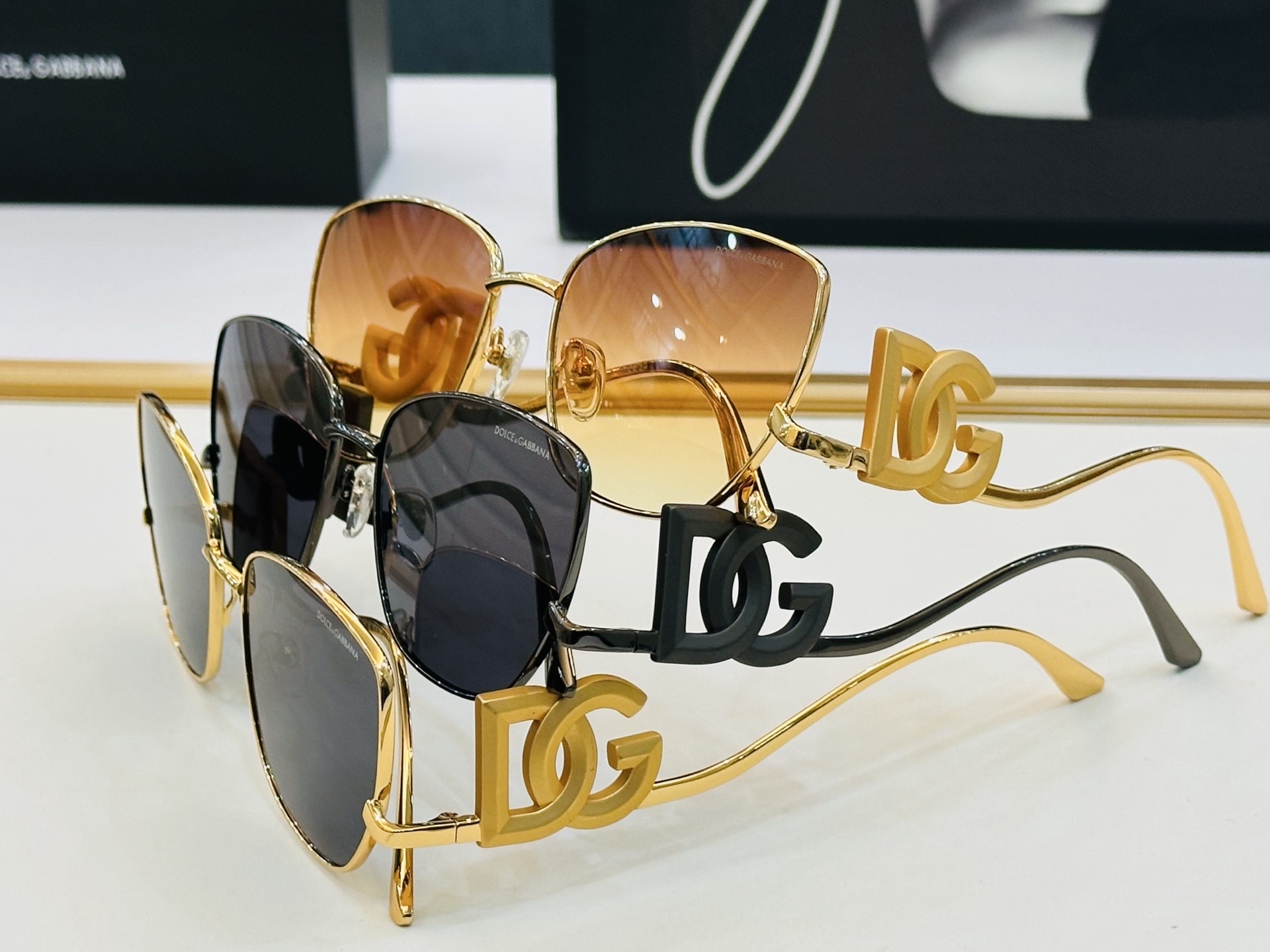 DOLCE&GABBANA* 杜家 DG1498LB Size：58口17-138 质量杠杠的 👍喜欢的