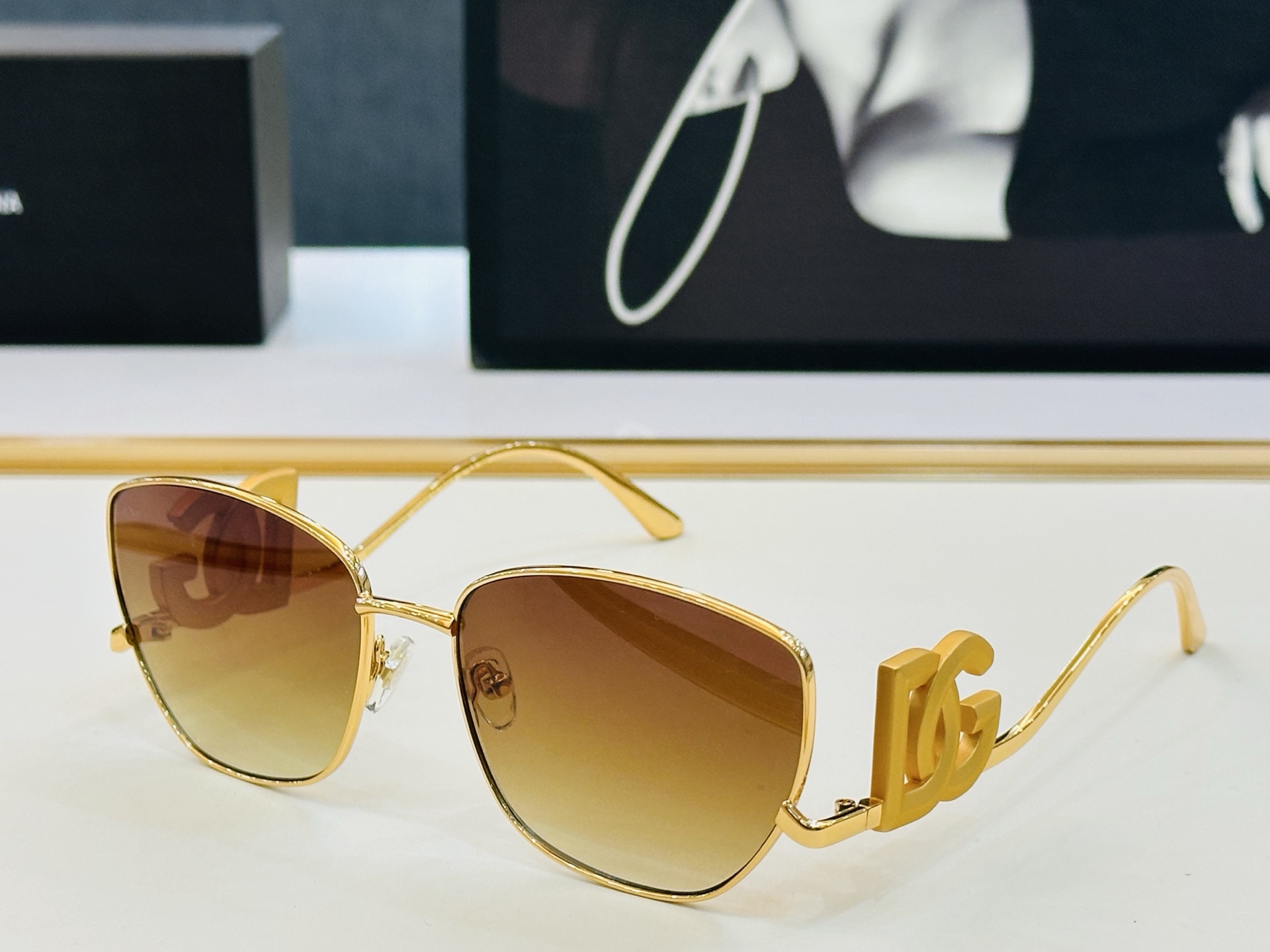 DOLCE&GABBANA* 杜家 DG1498LB Size：58口17-138 质量杠杠的 👍喜欢的