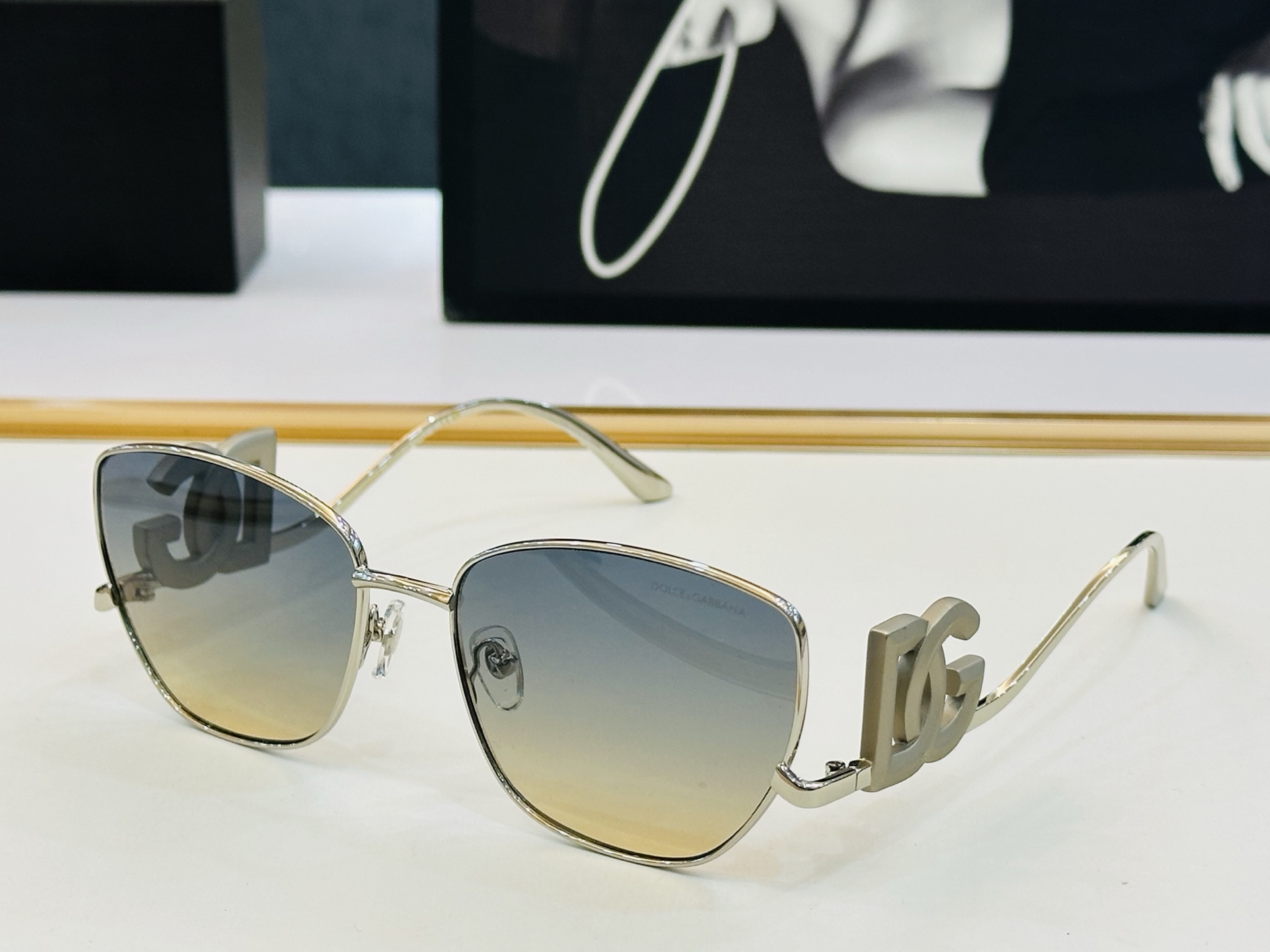 DOLCE&GABBANA* 杜家 DG1498LB Size：58口17-138 质量杠杠的 👍喜欢的