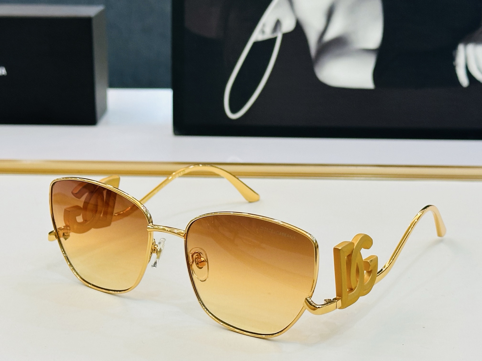 DOLCE&GABBANA* 杜家 DG1498LB Size：58口17-138 质量杠杠的 👍喜欢的