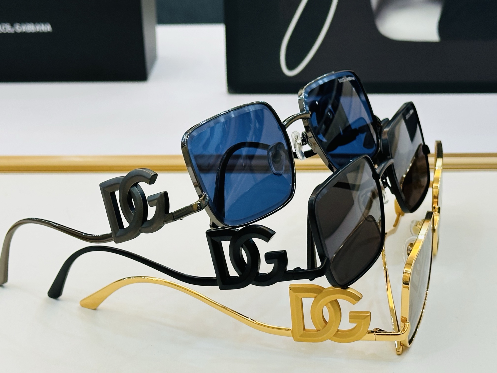 DOLCE&GABBANA* 杜家 DG6695 Size：59口18-138 质量杠杠的 👍喜欢的快下