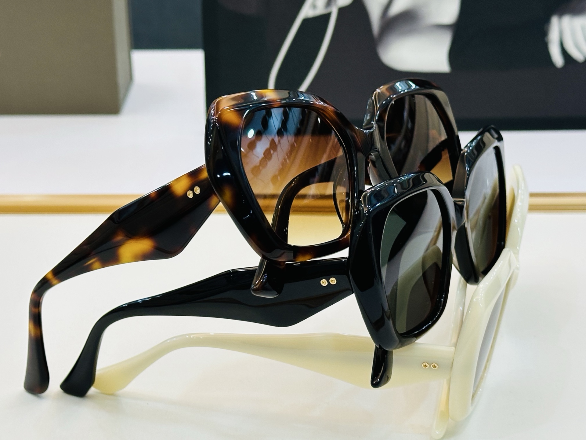 官网款 DlT* 迪塔 DTS724   Size：55口21-145 意大利最新原单货 得意得意男款太