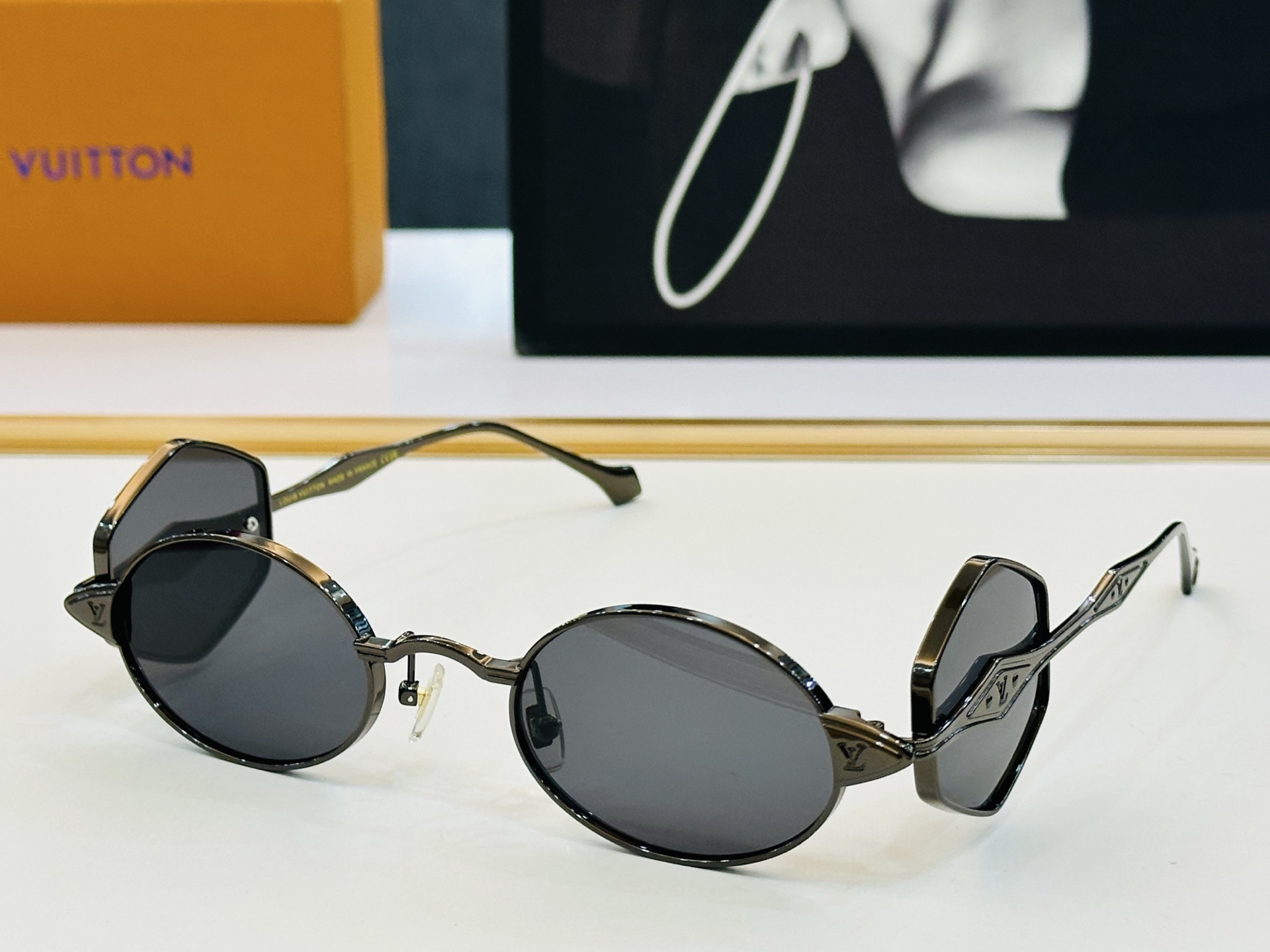 路易家 🎩Z2021U Size：50口24-145  充满活力的 展现独特个性🌟展现大气的你 bm高品