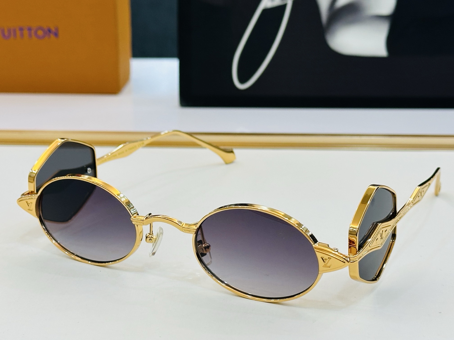 路易家 🎩Z2021U Size：50口24-145  充满活力的 展现独特个性🌟展现大气的你 bm高品