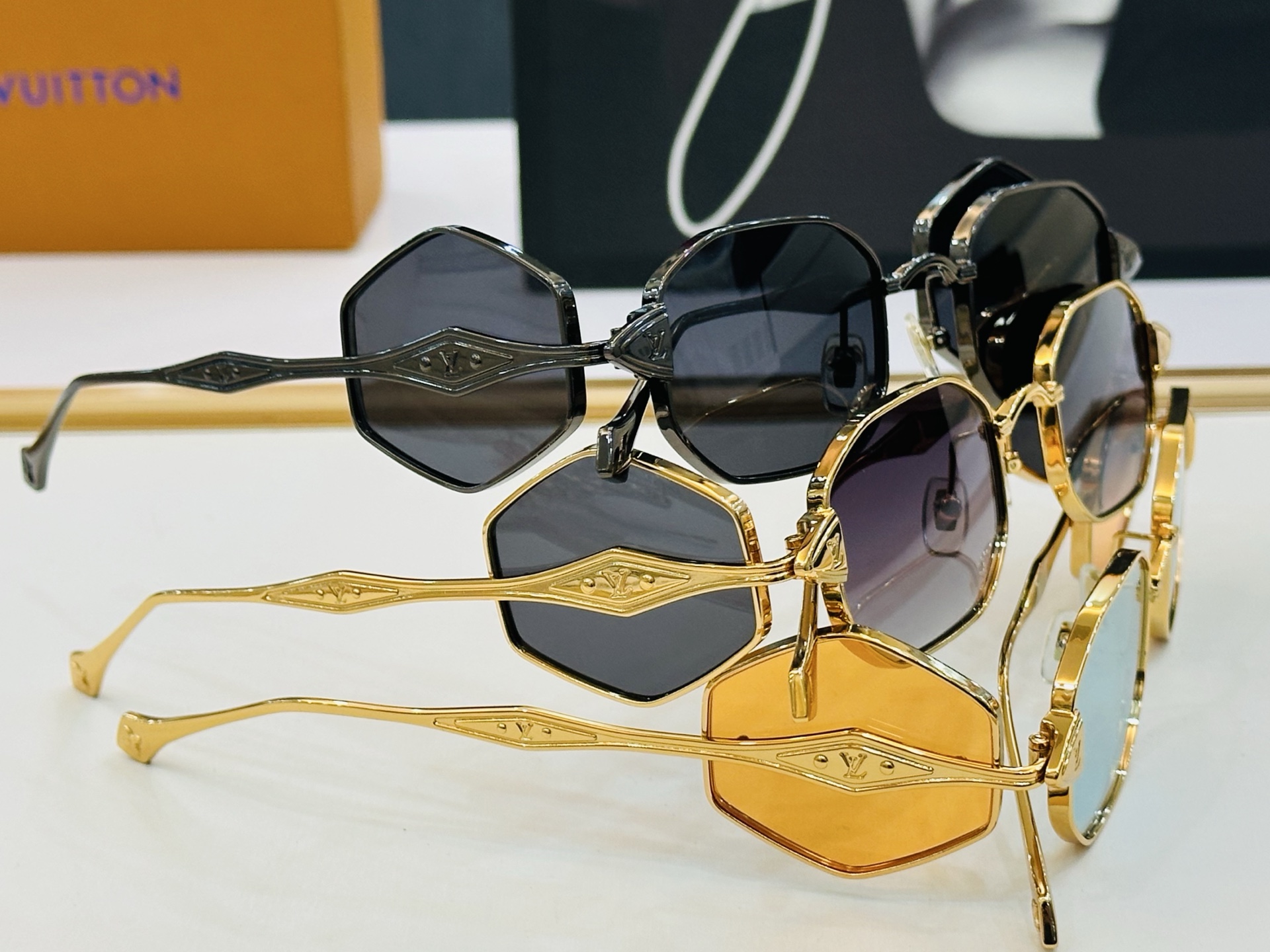 路易家 🎩Z2020U Size：50口24-145  充满活力的 展现独特个性🌟展现大气的你 bm高品