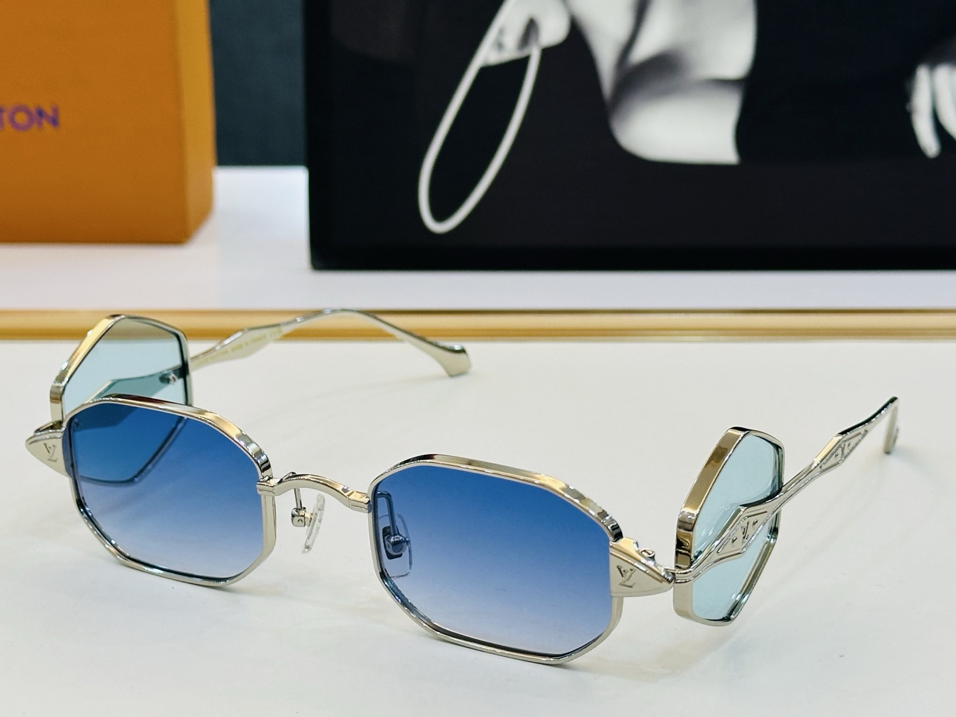 路易家 🎩Z2020U Size：50口24-145  充满活力的 展现独特个性🌟展现大气的你 bm高品